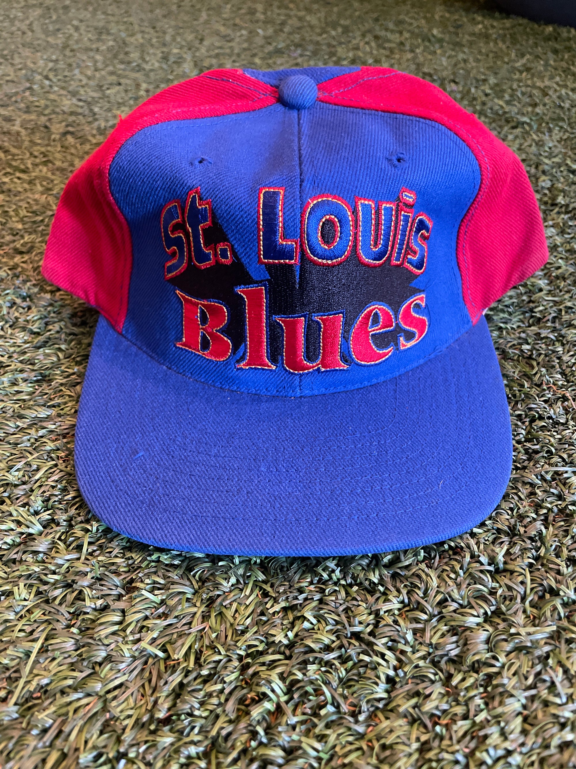St. Louis blues hat