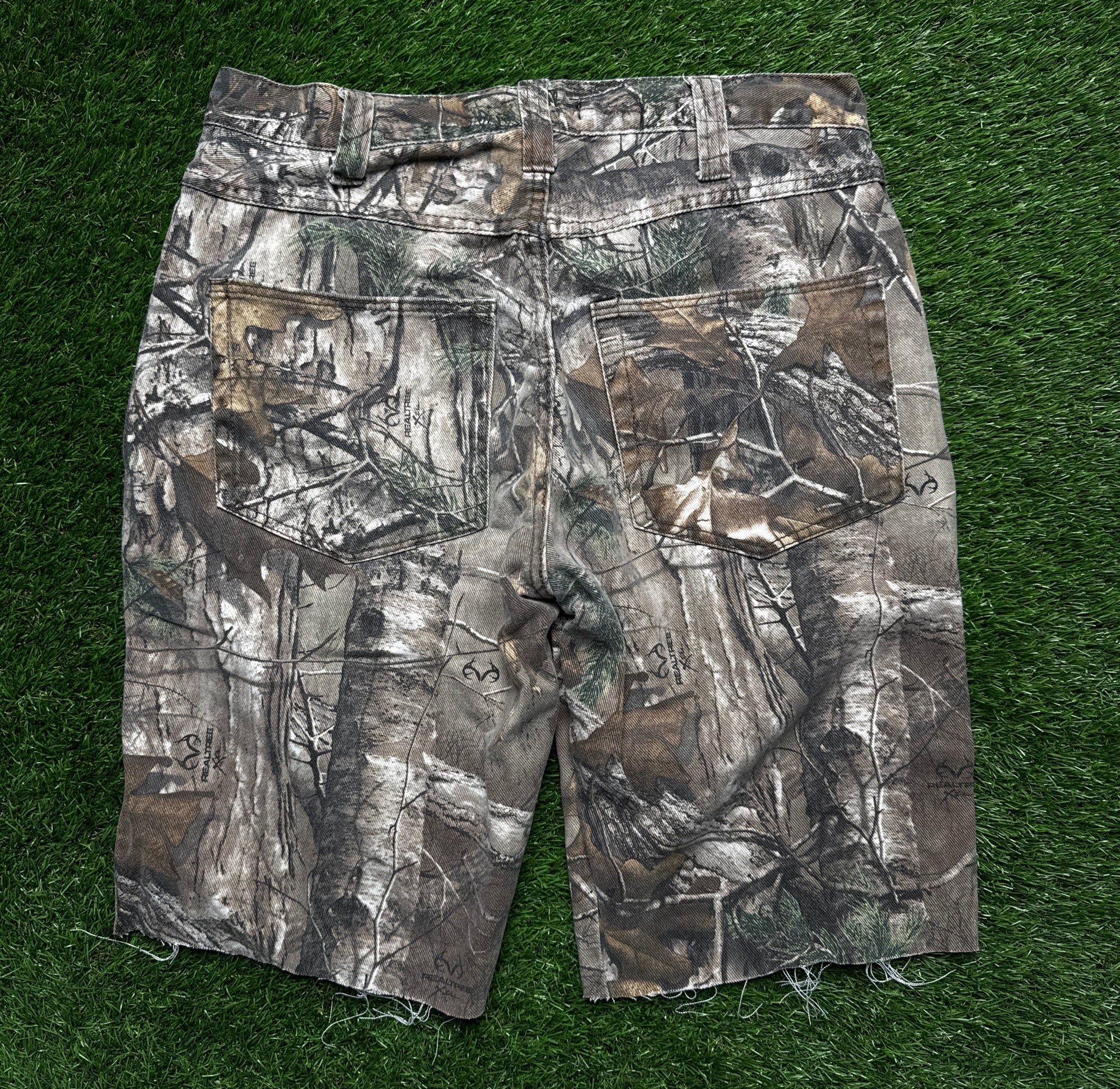 Camo jorts (32)