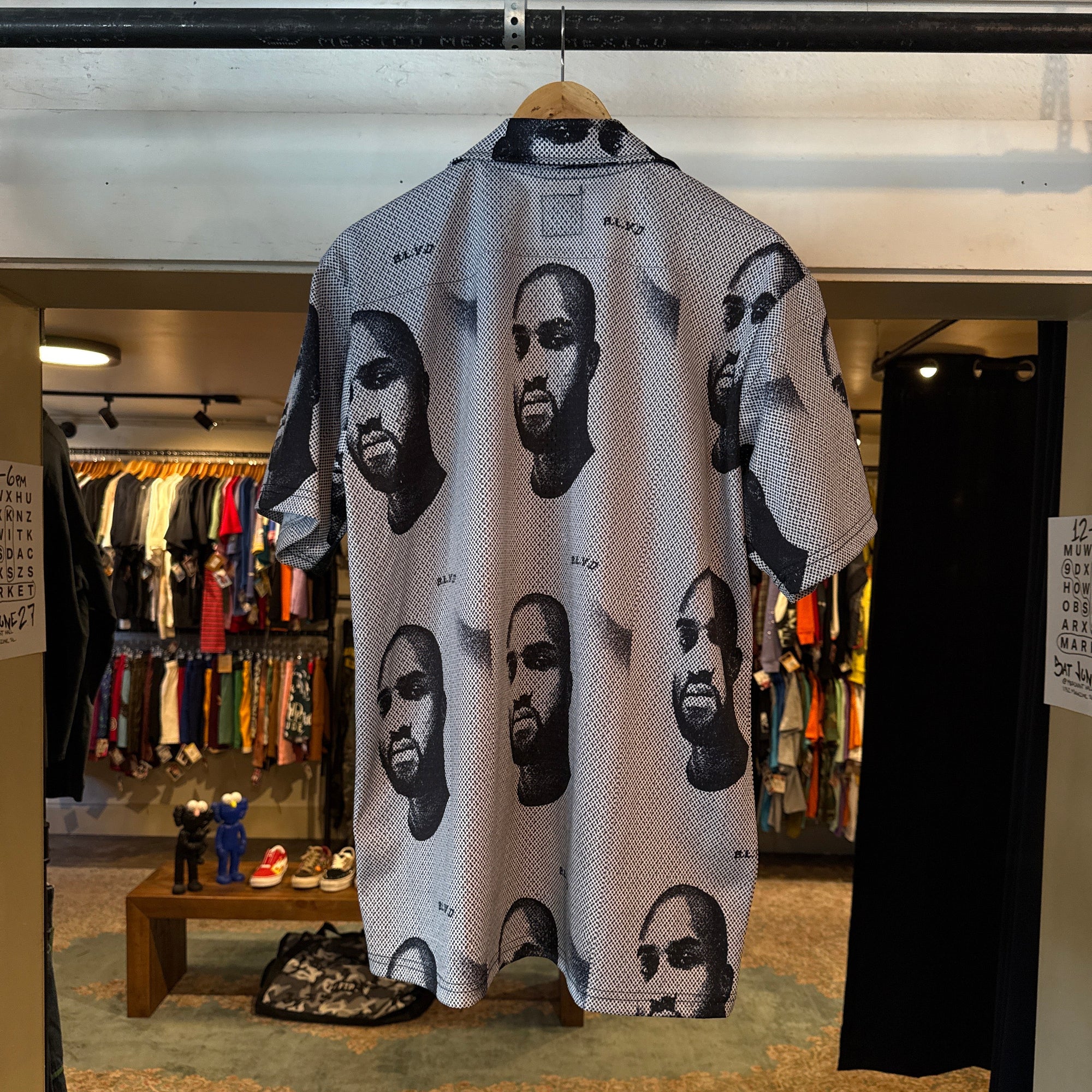 BLVD Virgil Button Up - L