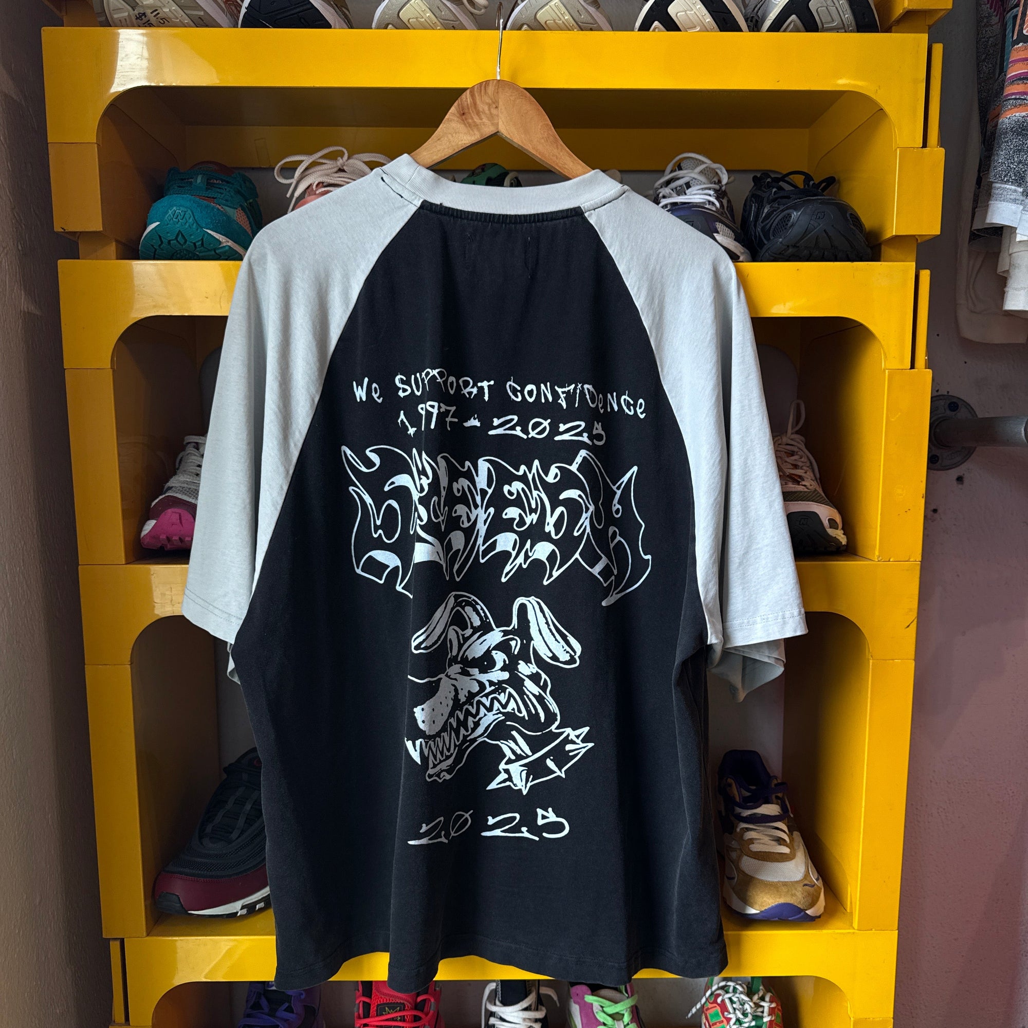 Skeesh Raglan SS Tee - XL/2XL