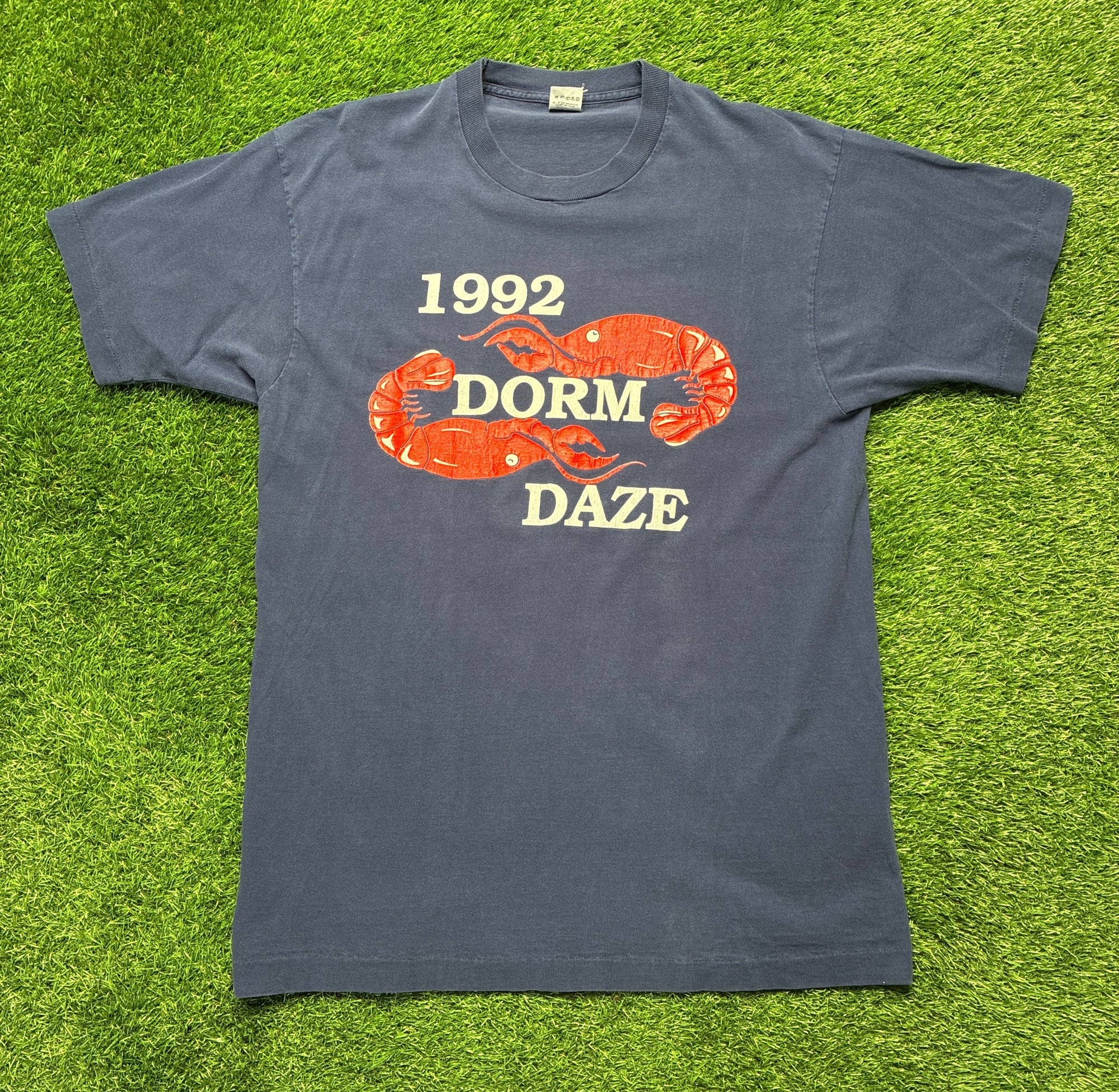 1992 dorm daze (XL)