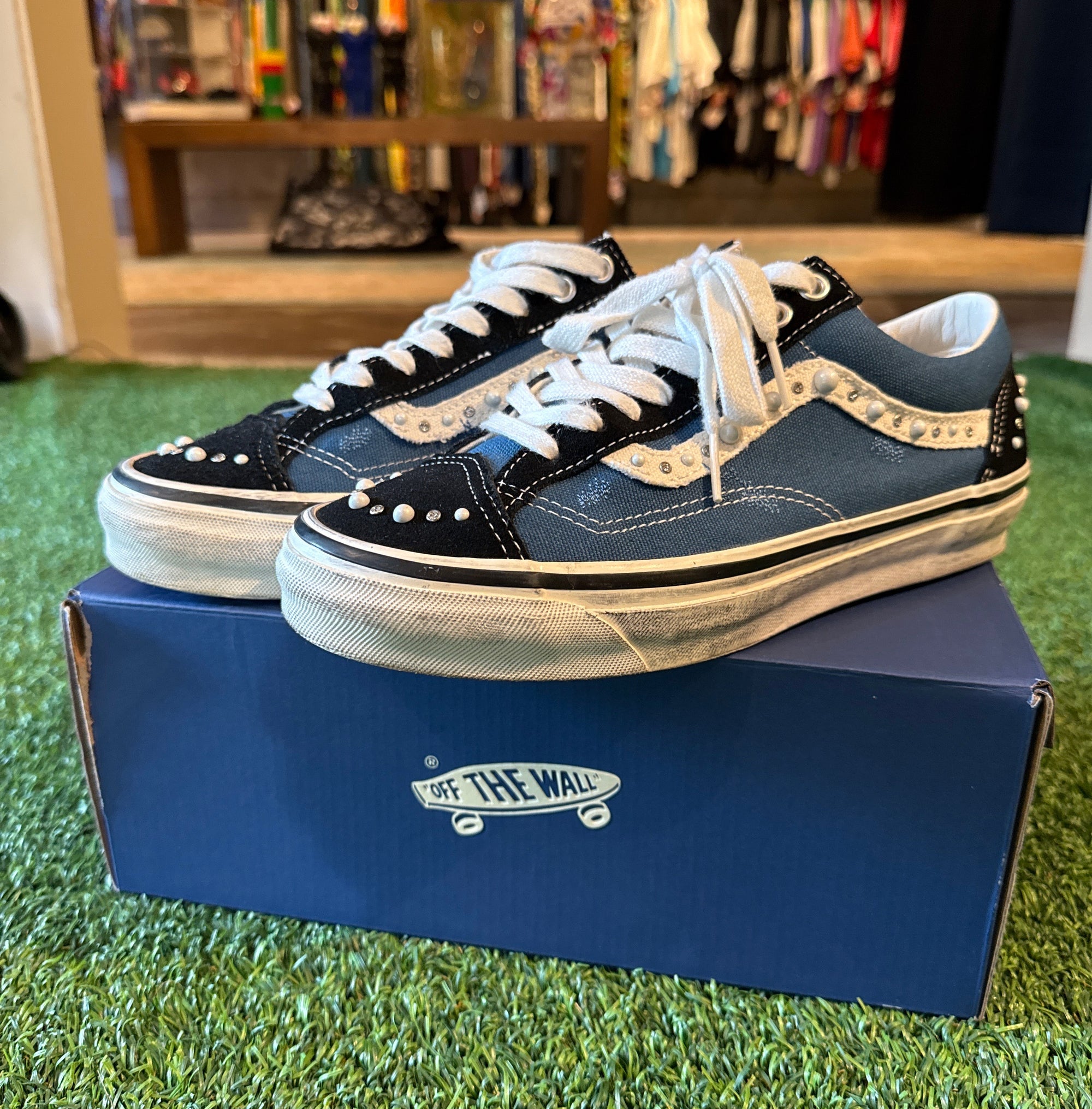 Vans pearlized (sz 8)