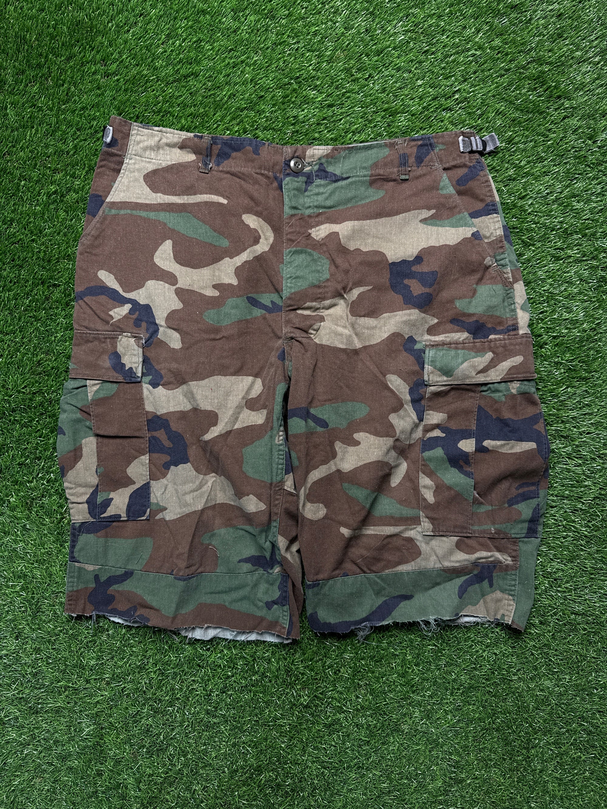 Camo jorts (34)