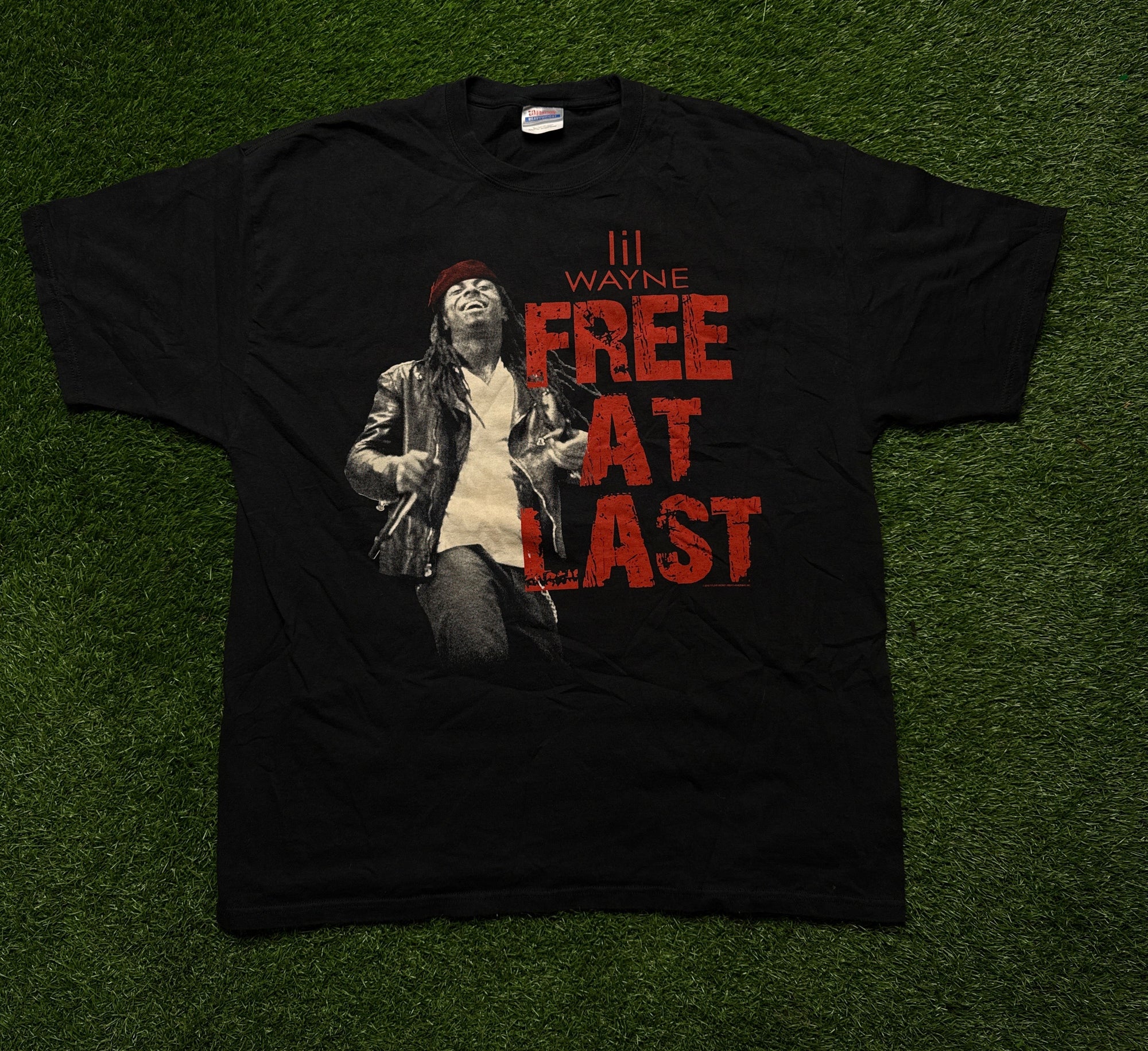 FREE WEEZY TEE (XXL)