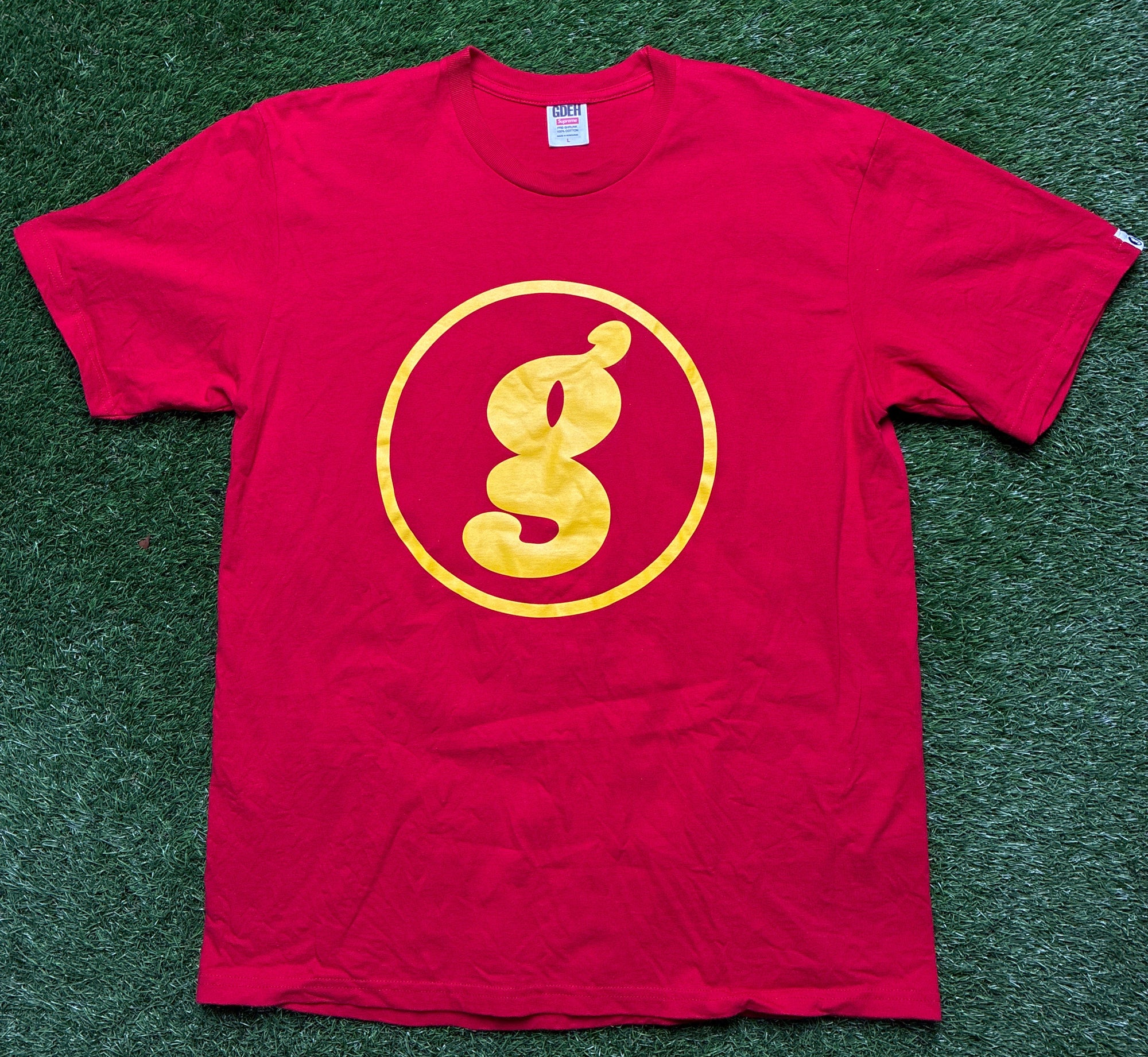 Supreme end racism (L)