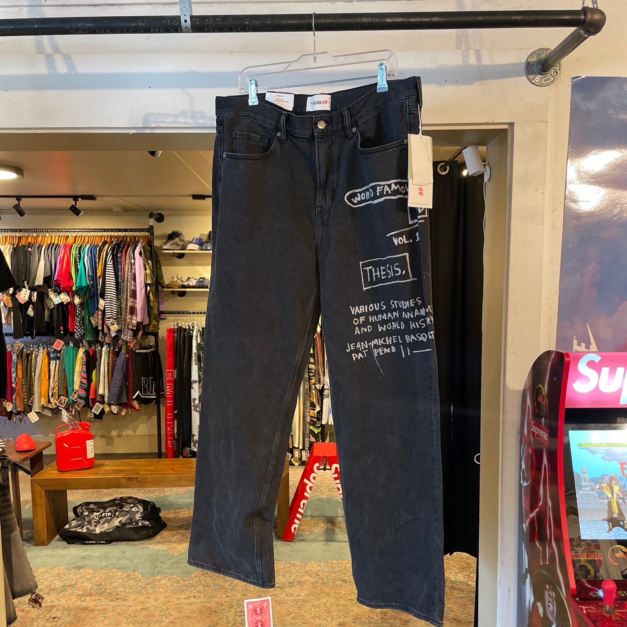 Who Decides War x Basquiat x H&amp;M (36x32