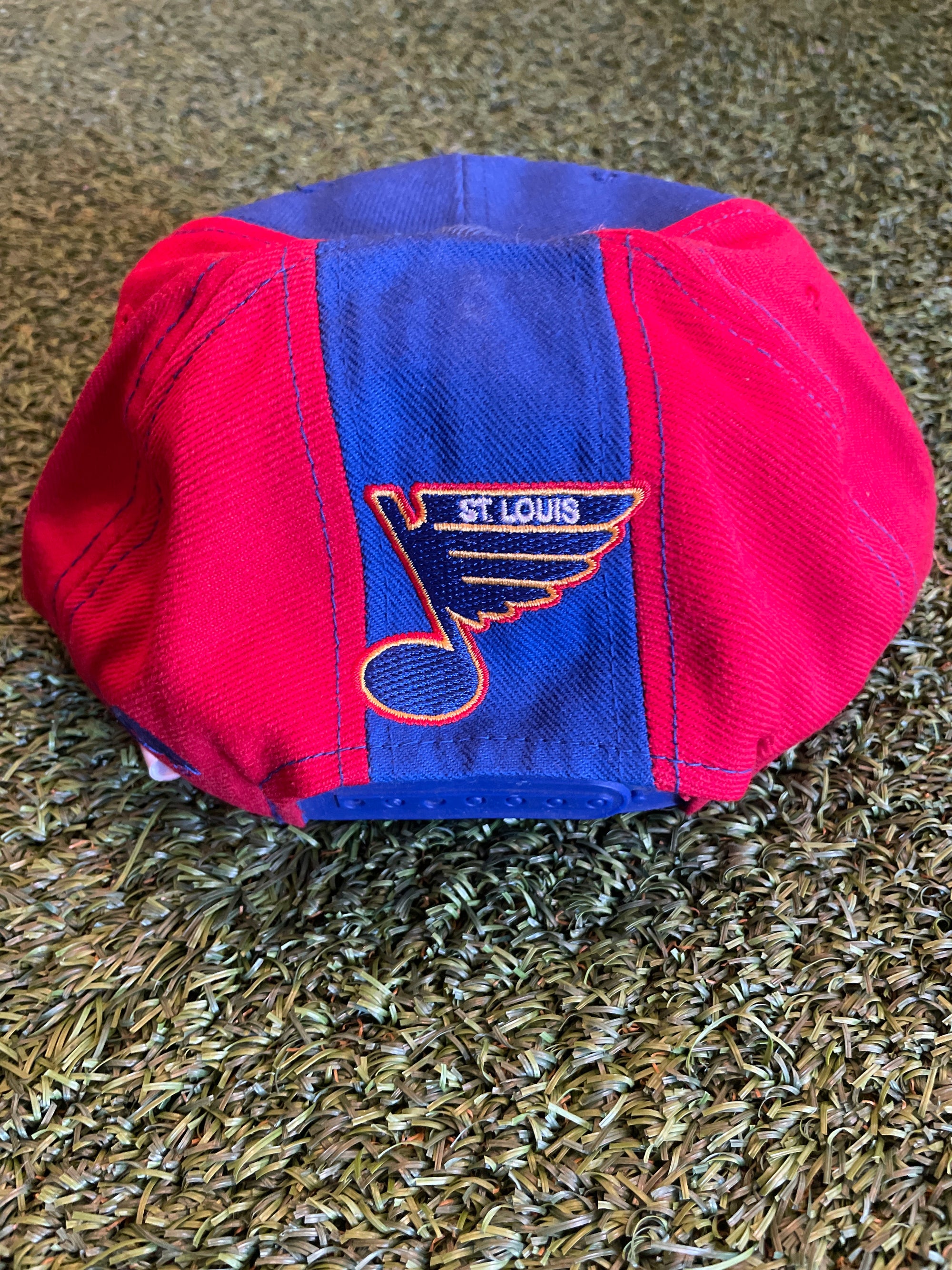 St. Louis blues hat
