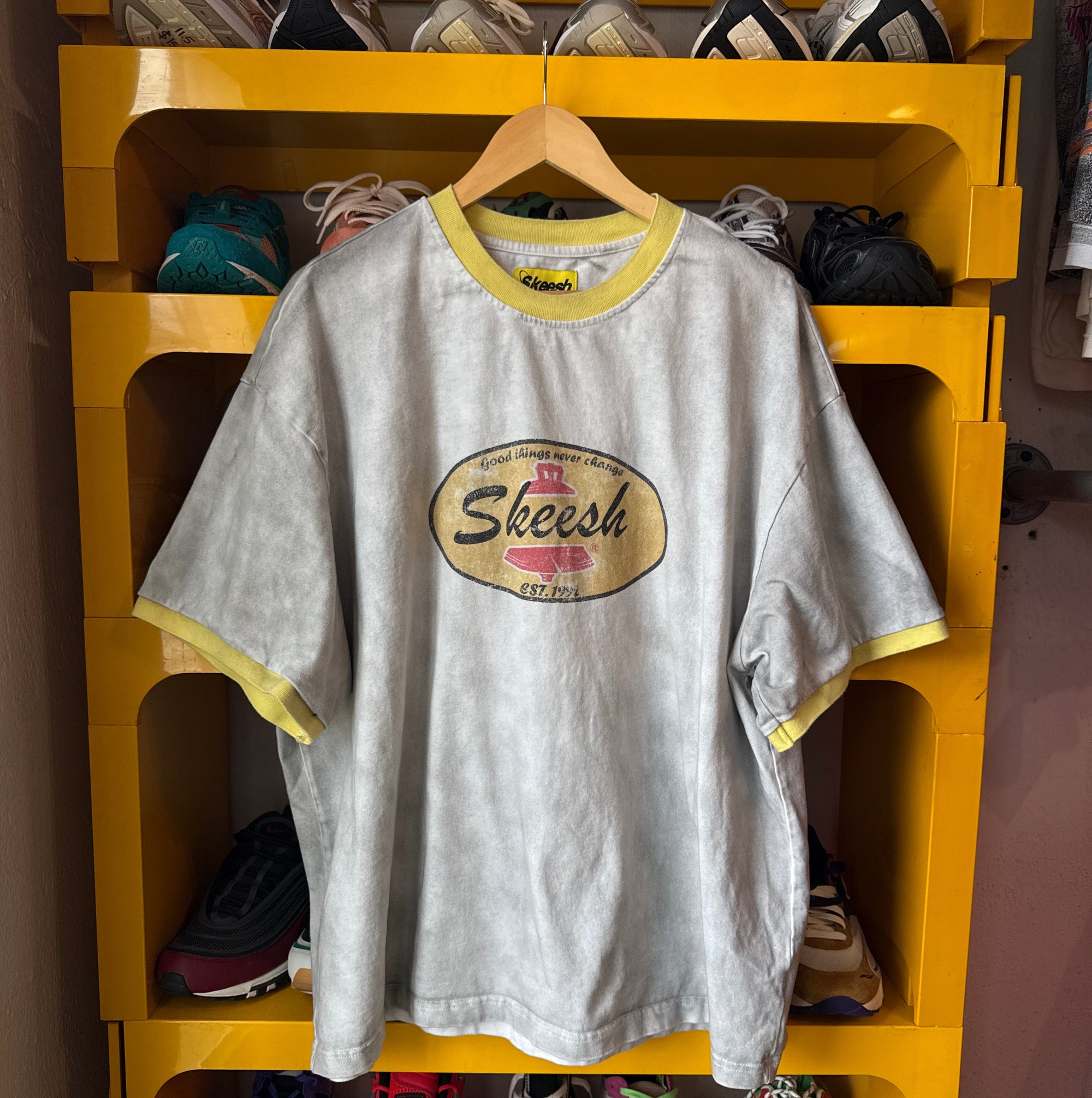 Skeesh Logo Ringer Tee - XL/2XL