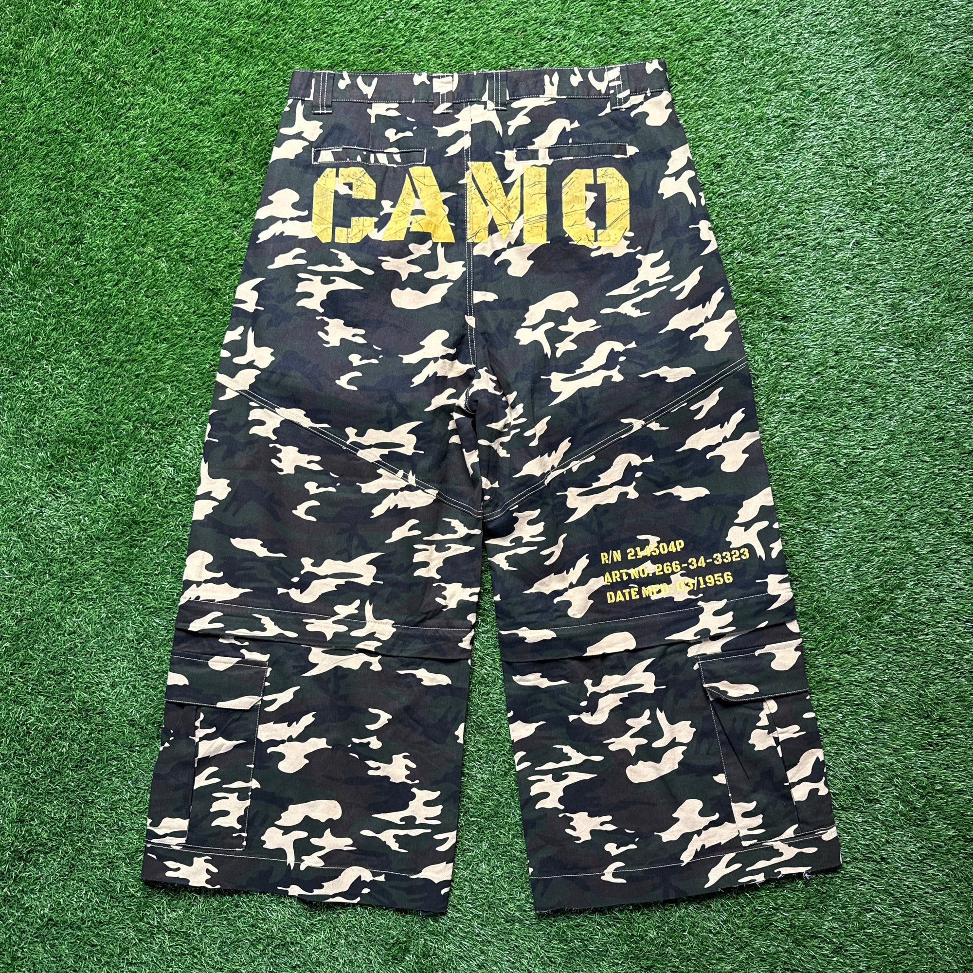 Skeesh Convertible Camo Cargo (XL/2XL)