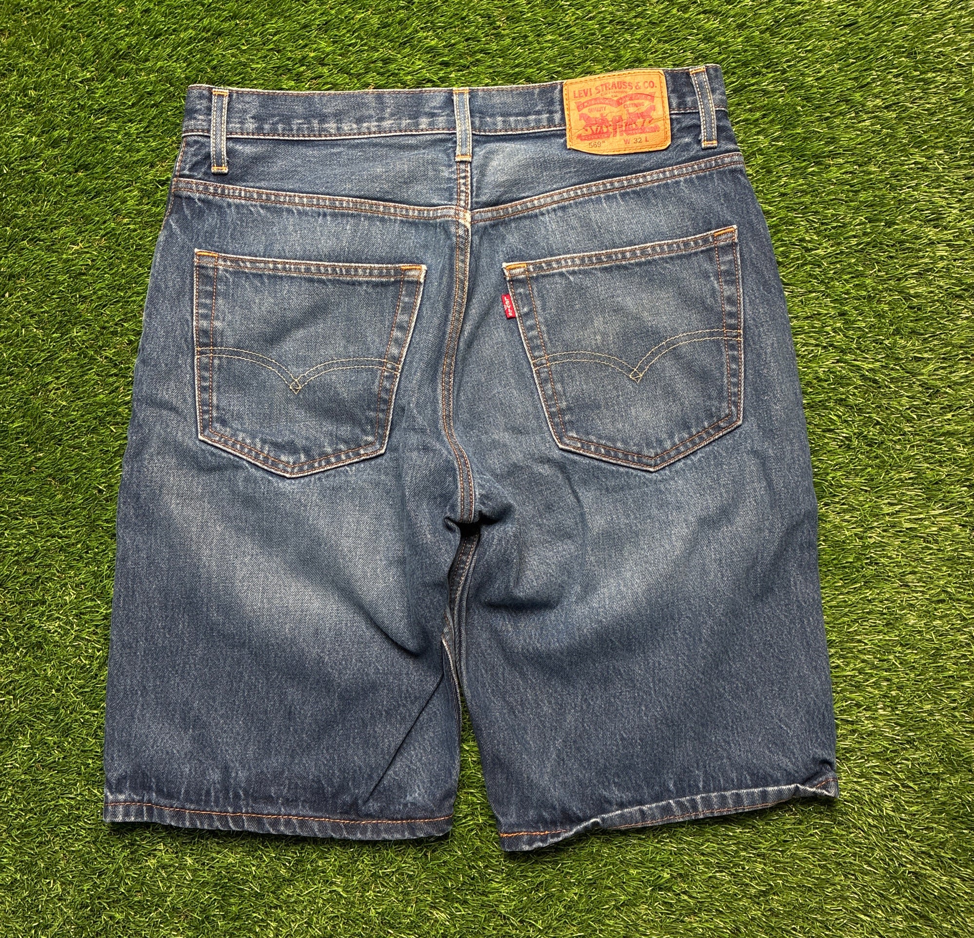 Levi’s (32)