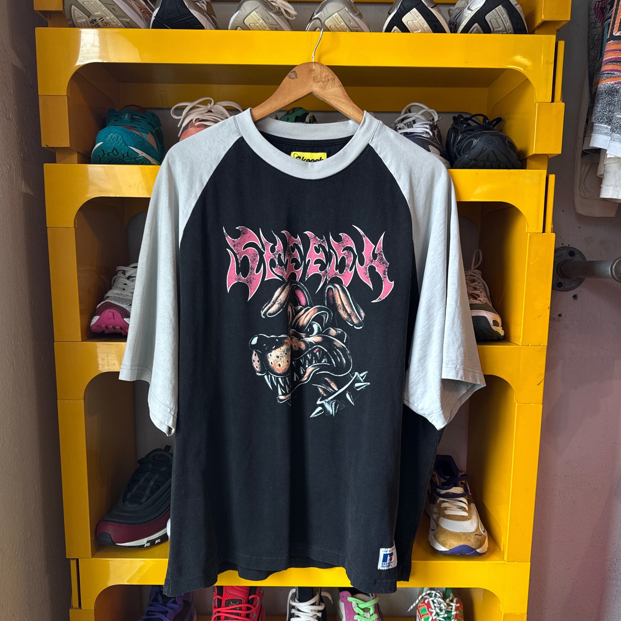 Skeesh Raglan SS Tee - XL/2XL