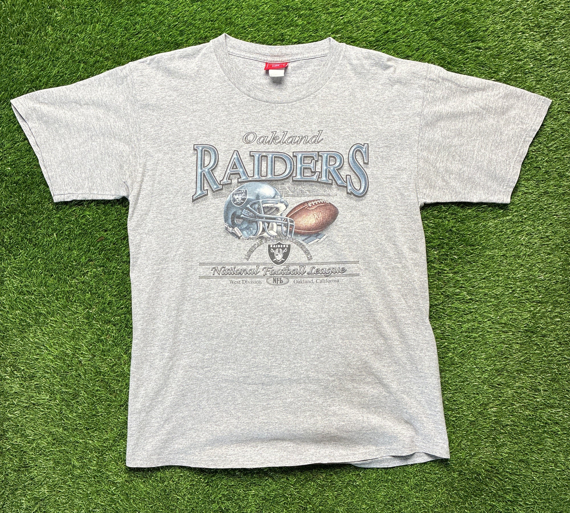 Raiders (L)