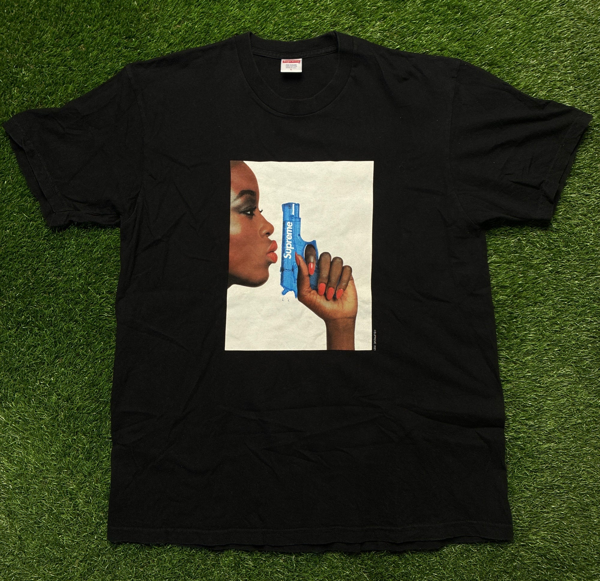 Supreme water Pistol (L)