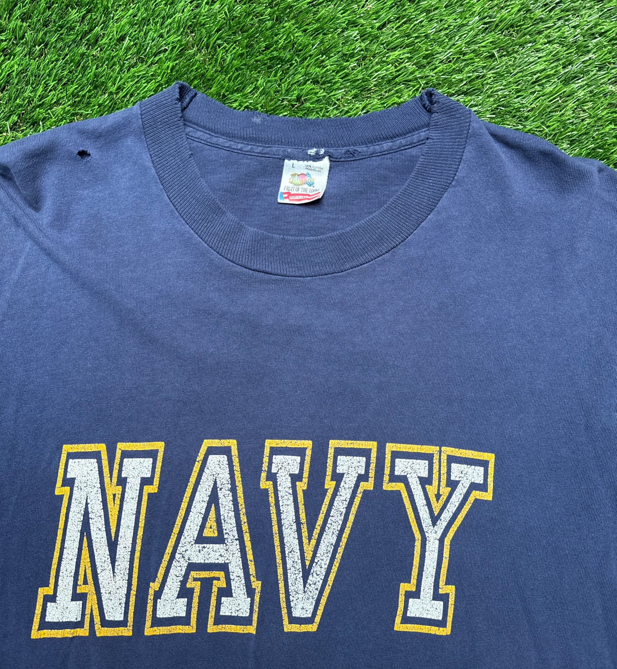 Navy (L)
