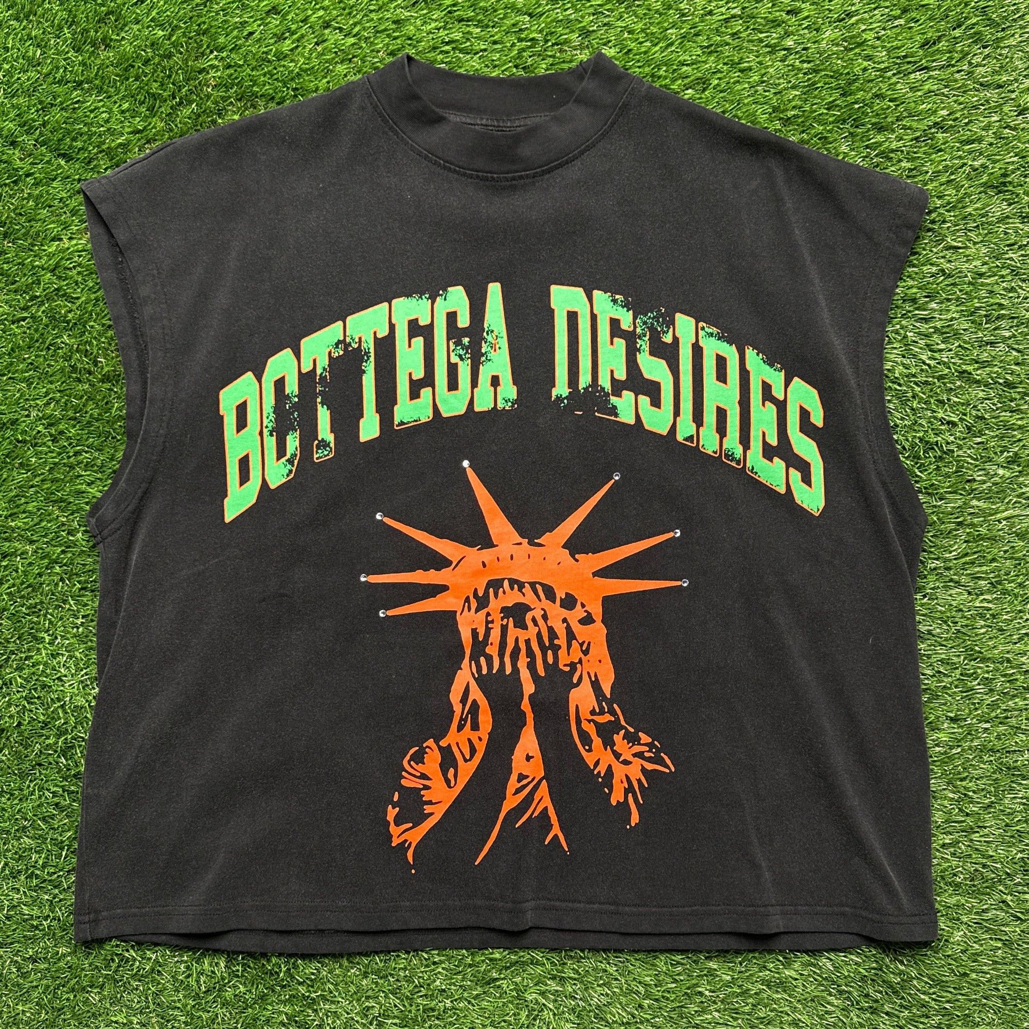 Bottega Desires Cut Off Tee (S)