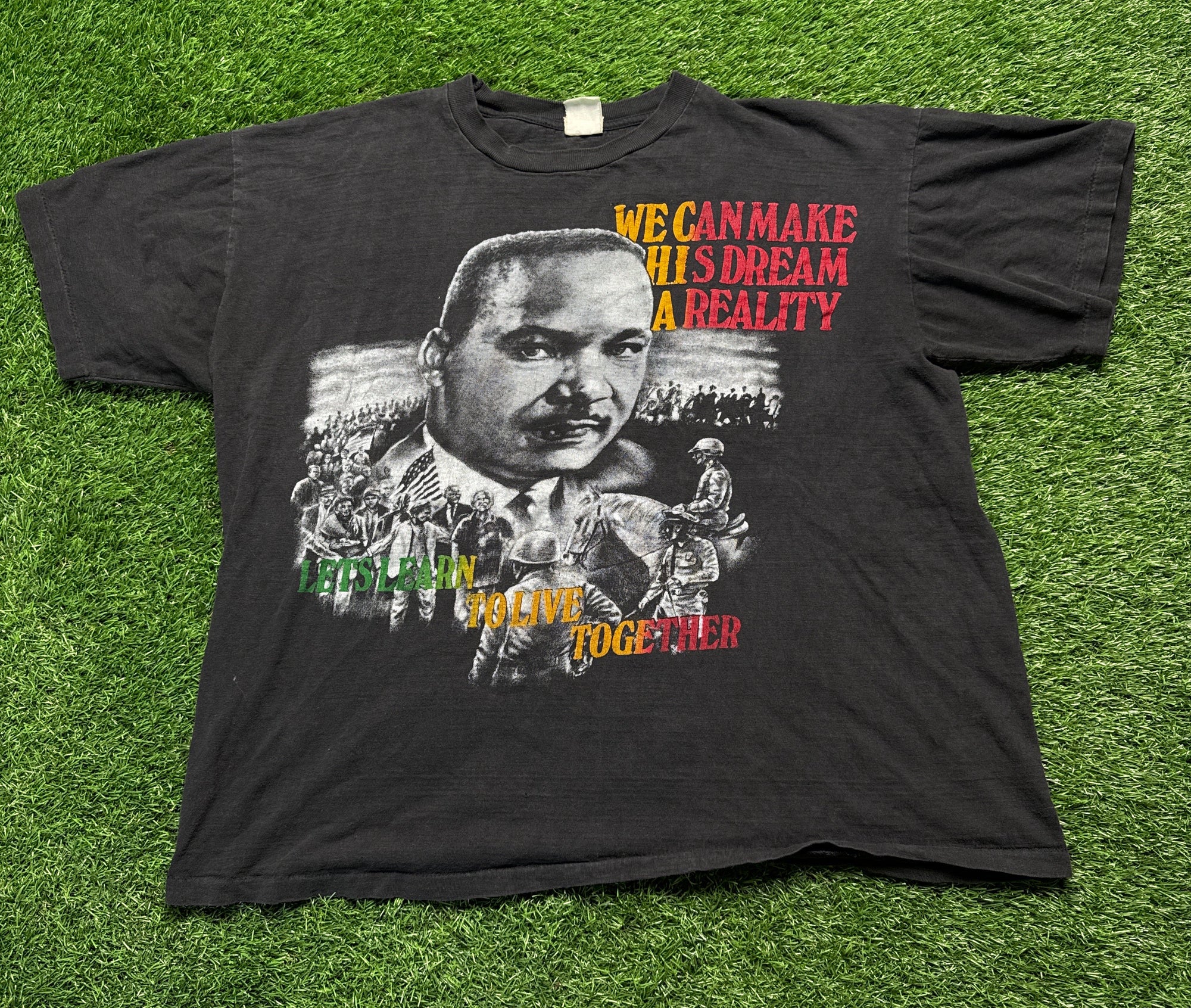 MLK boxy fit (L)