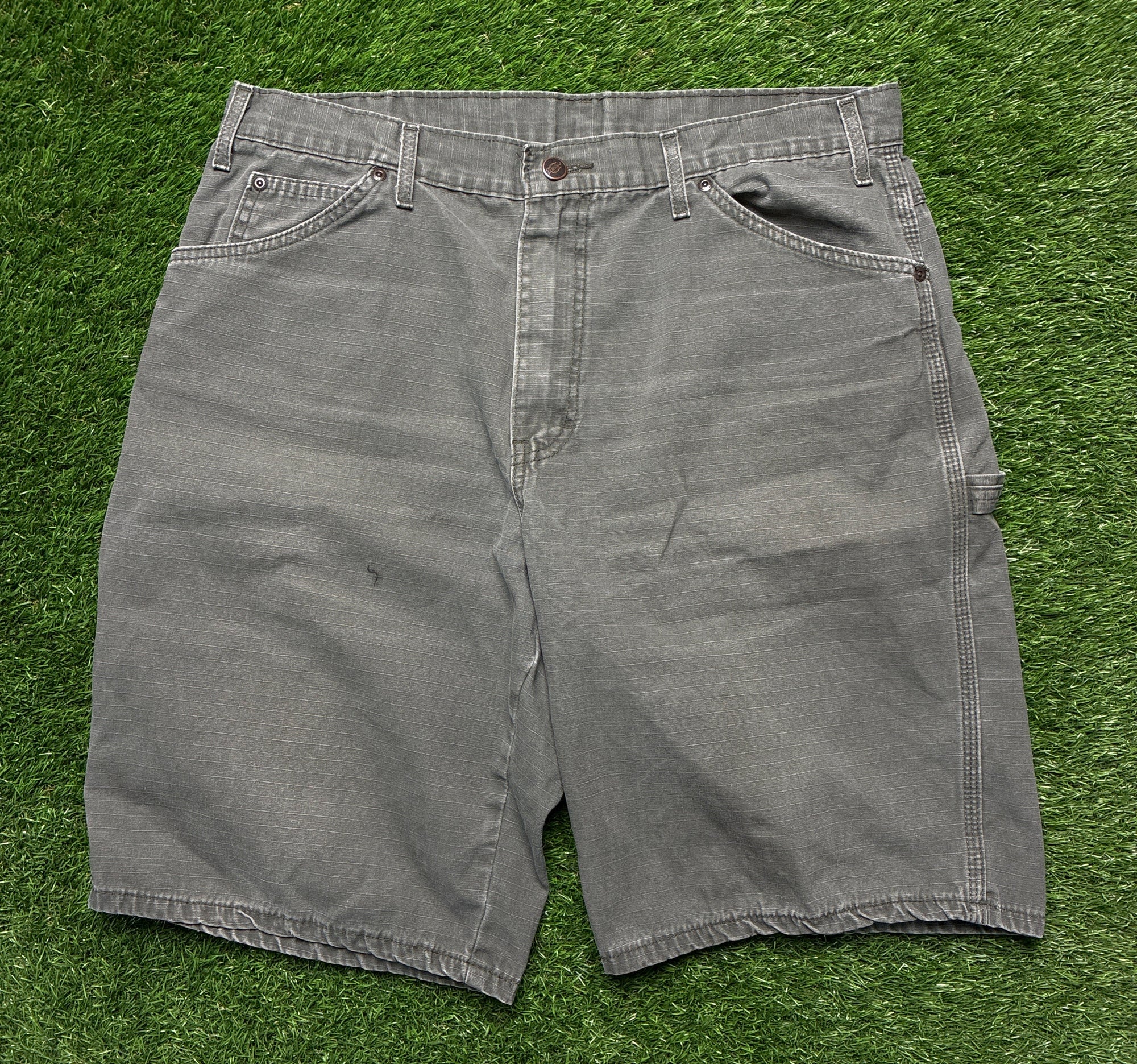 Dickies (34)