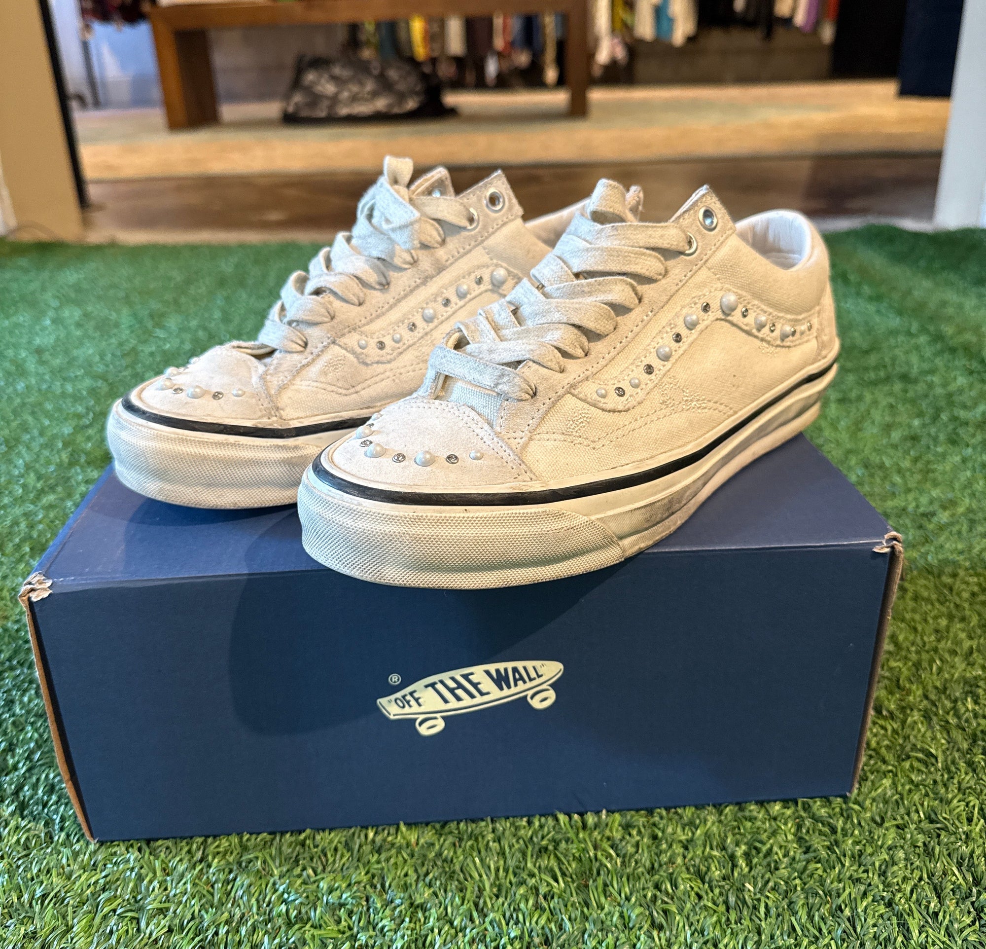 Vans pearlized marshmallow (sz 8)