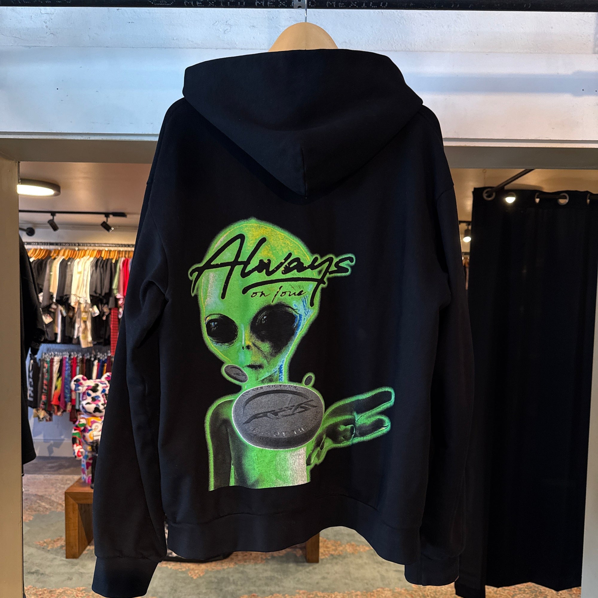 AOT XFiles Hoodie - L