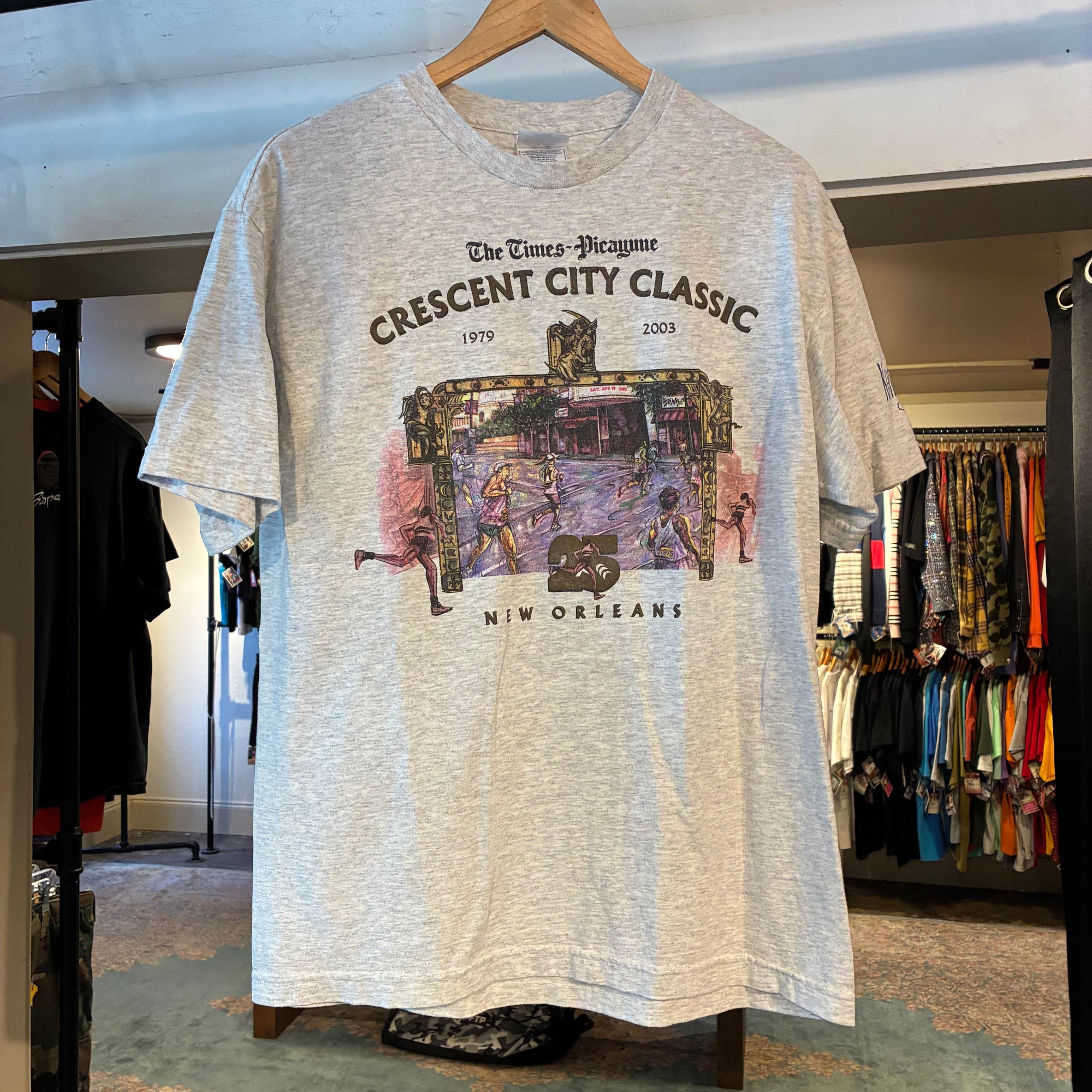 Crescent city 2003 (L)
