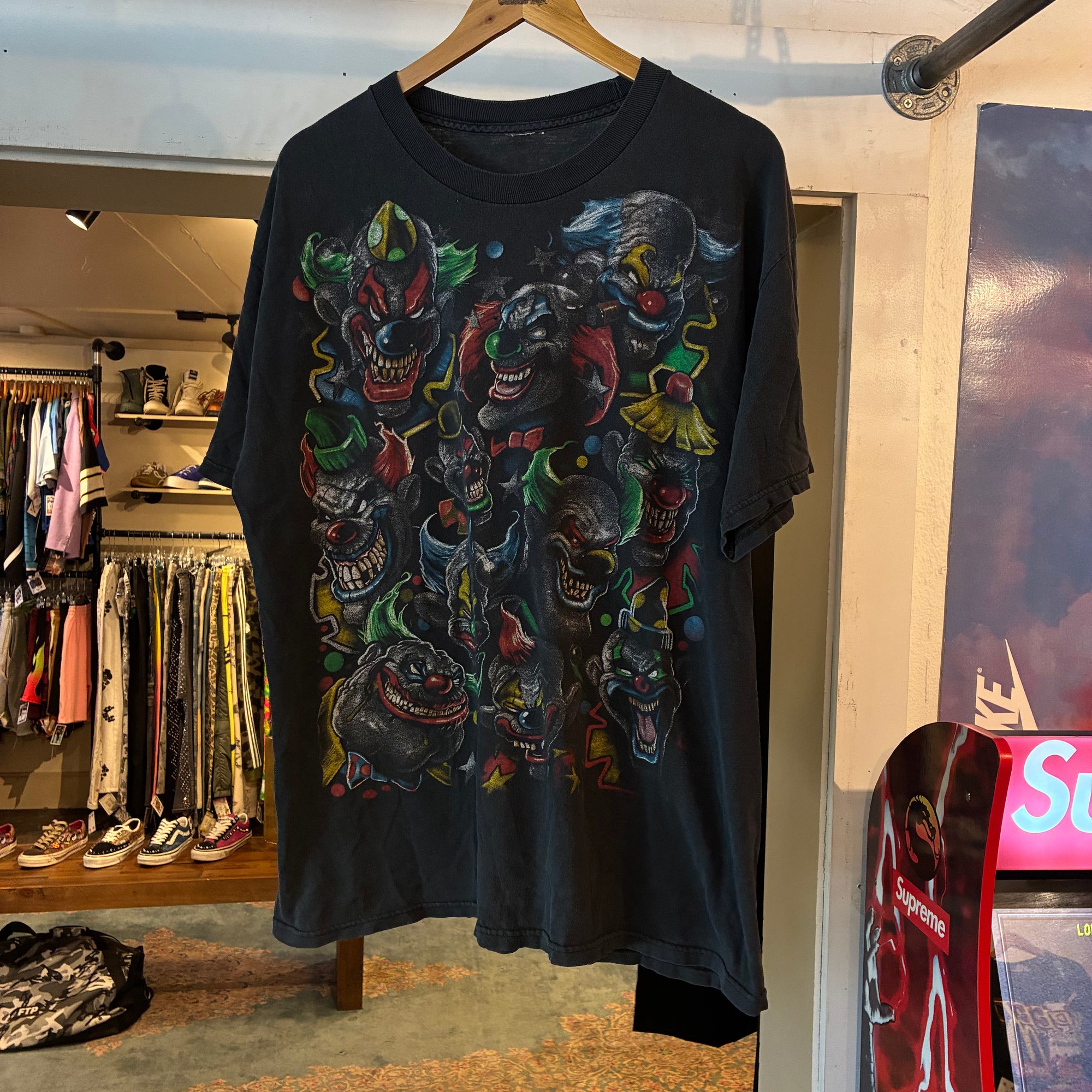 Clowns (XL)