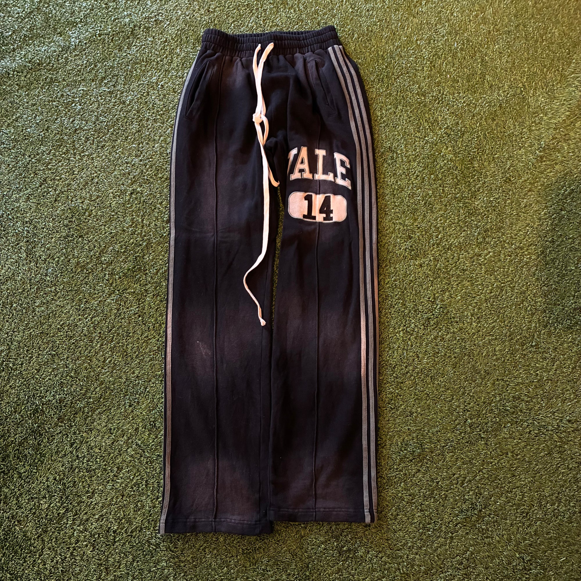 Vale 14 sweats (S)
