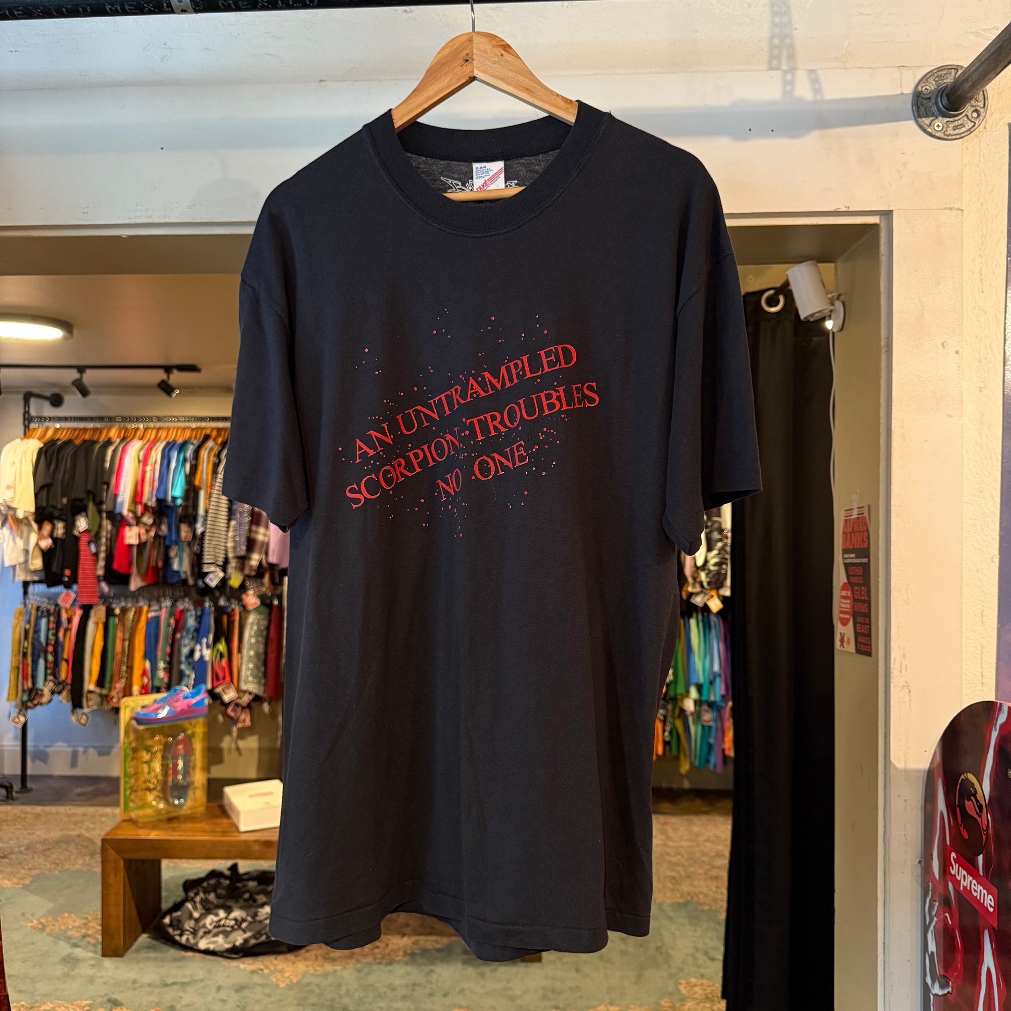 Scorpion Tee (XL)