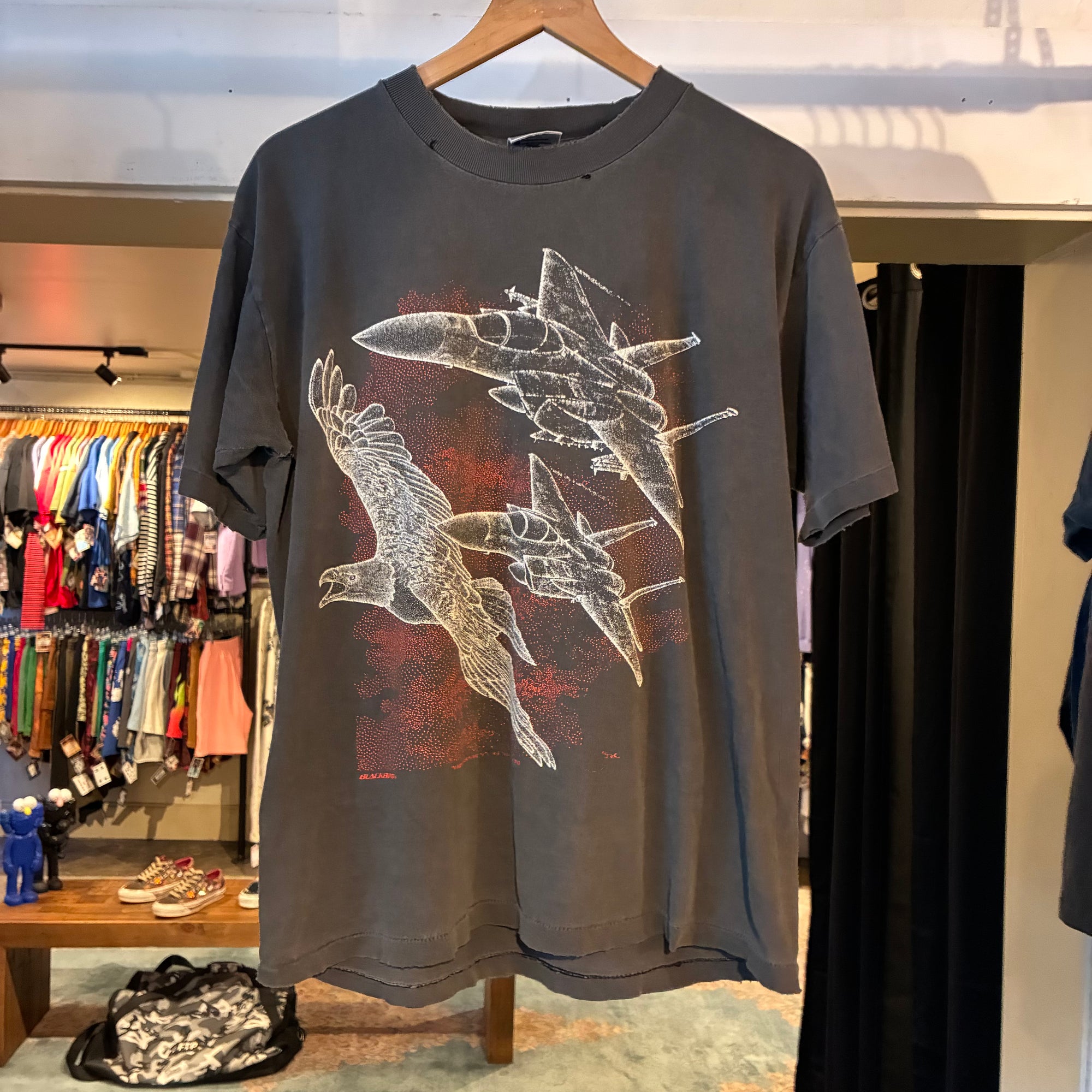 Blackbird (Fits L)