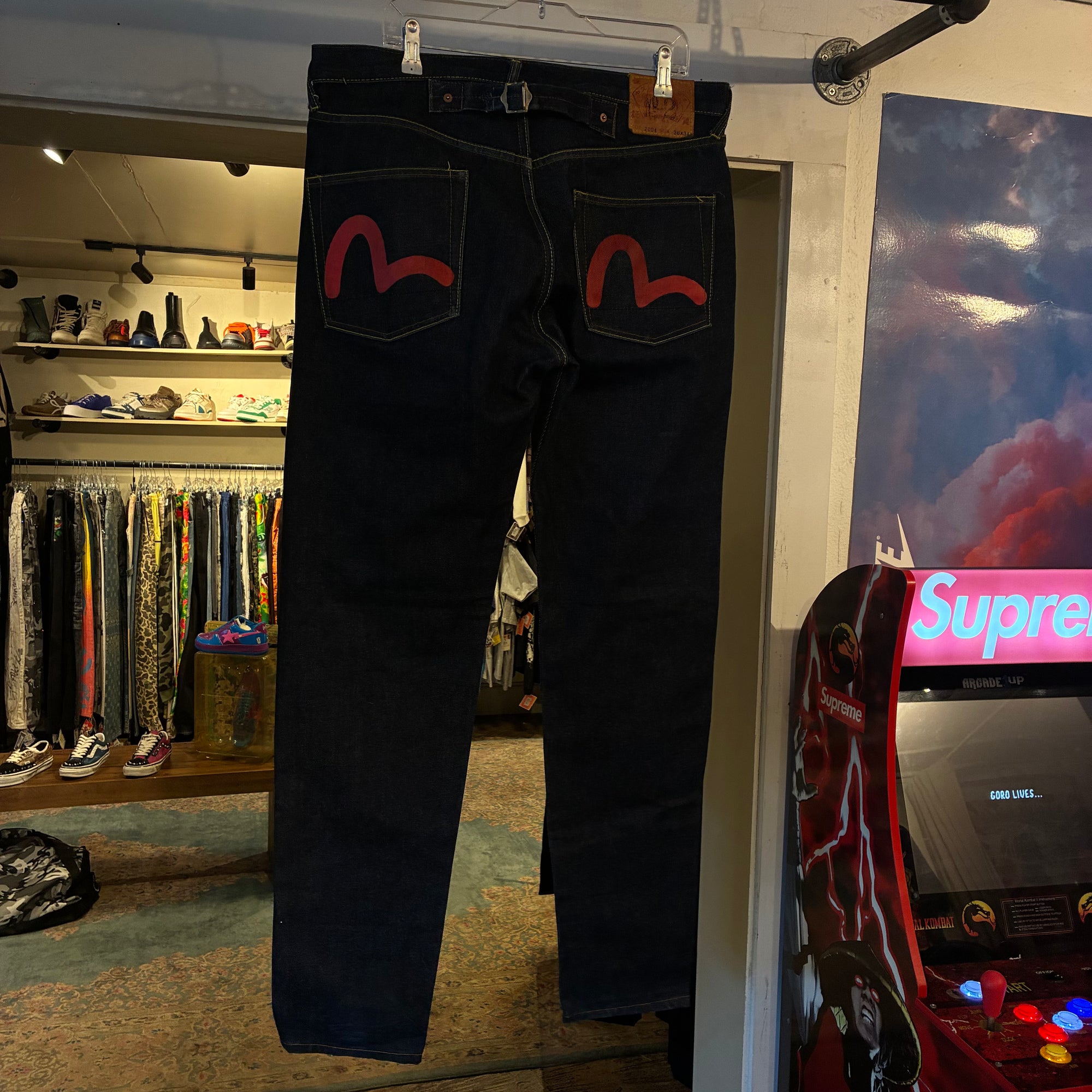 Evisu (36x34)