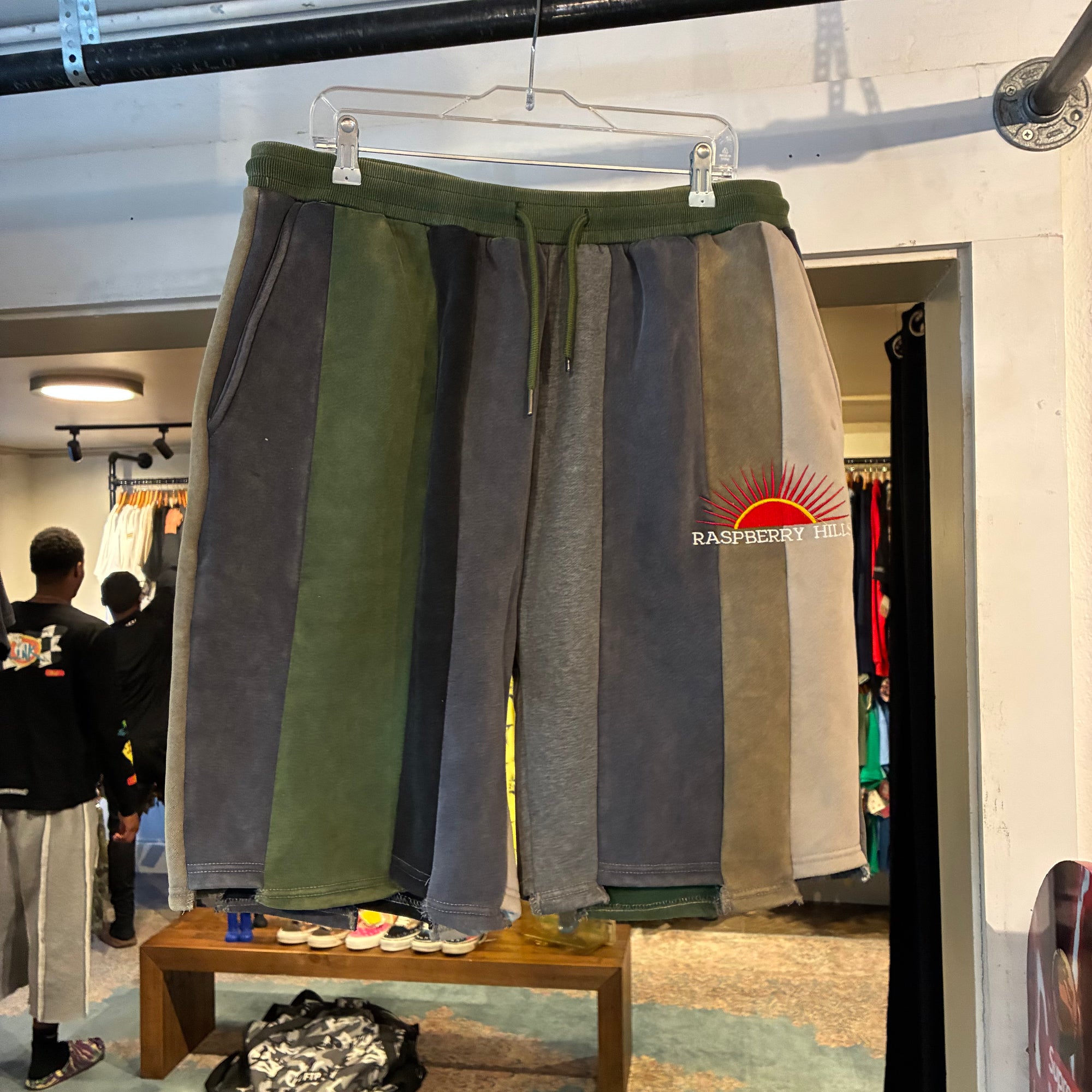 Raspberry hills (XL)