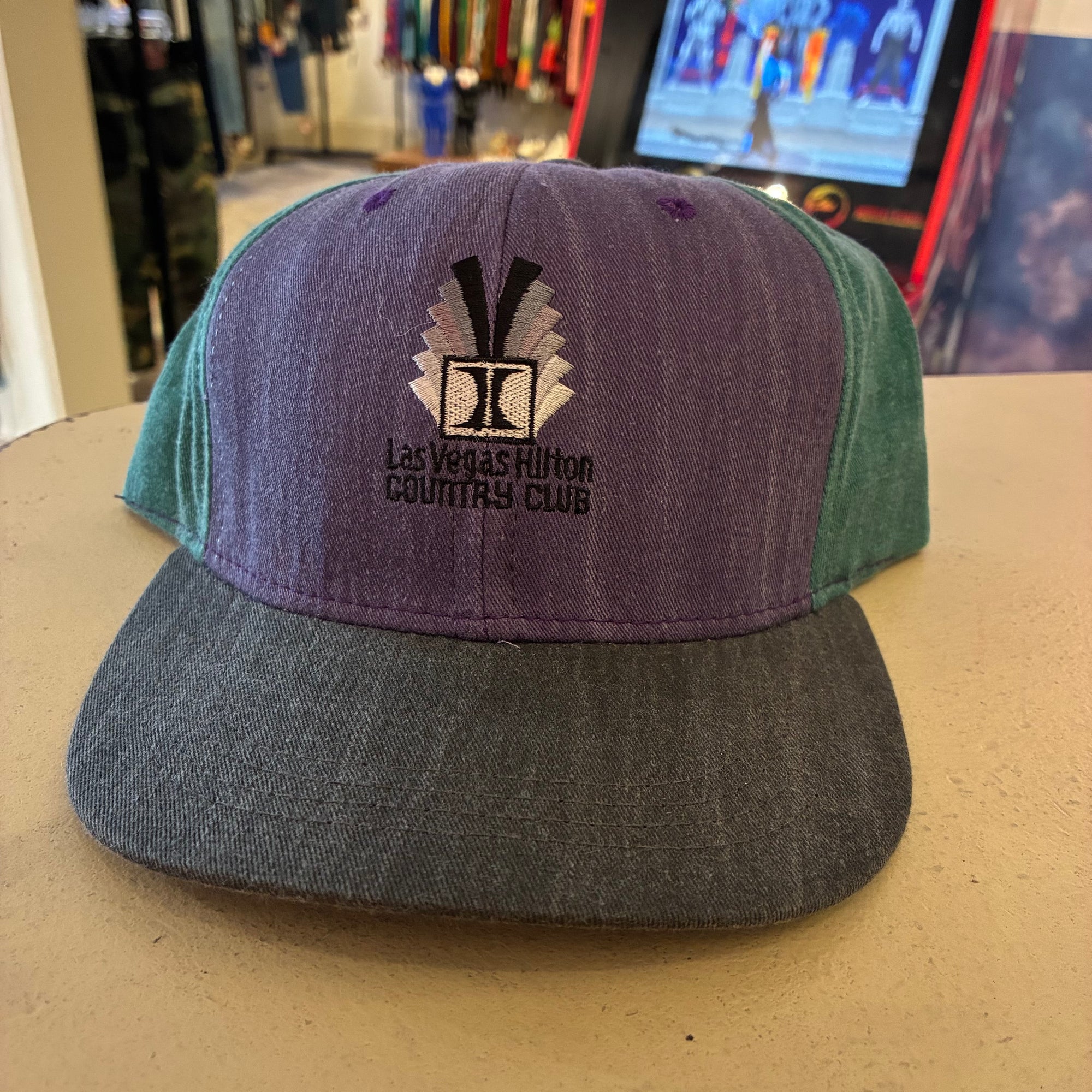 Country club strapback