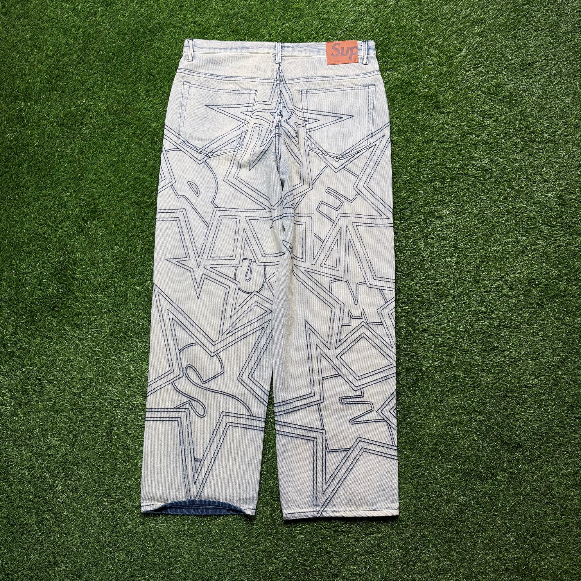 SUPREME STARS BAGGY PANTS (34)