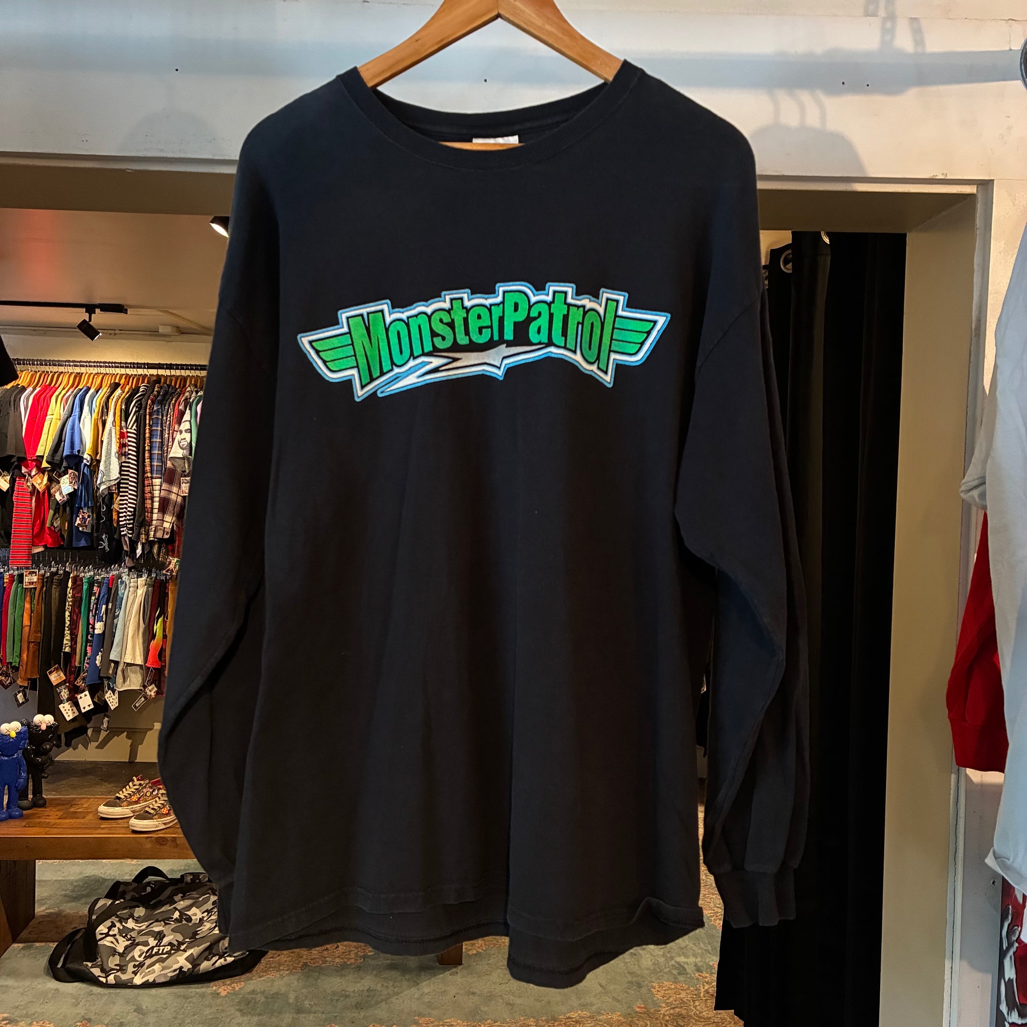 Monster patrol (XL)