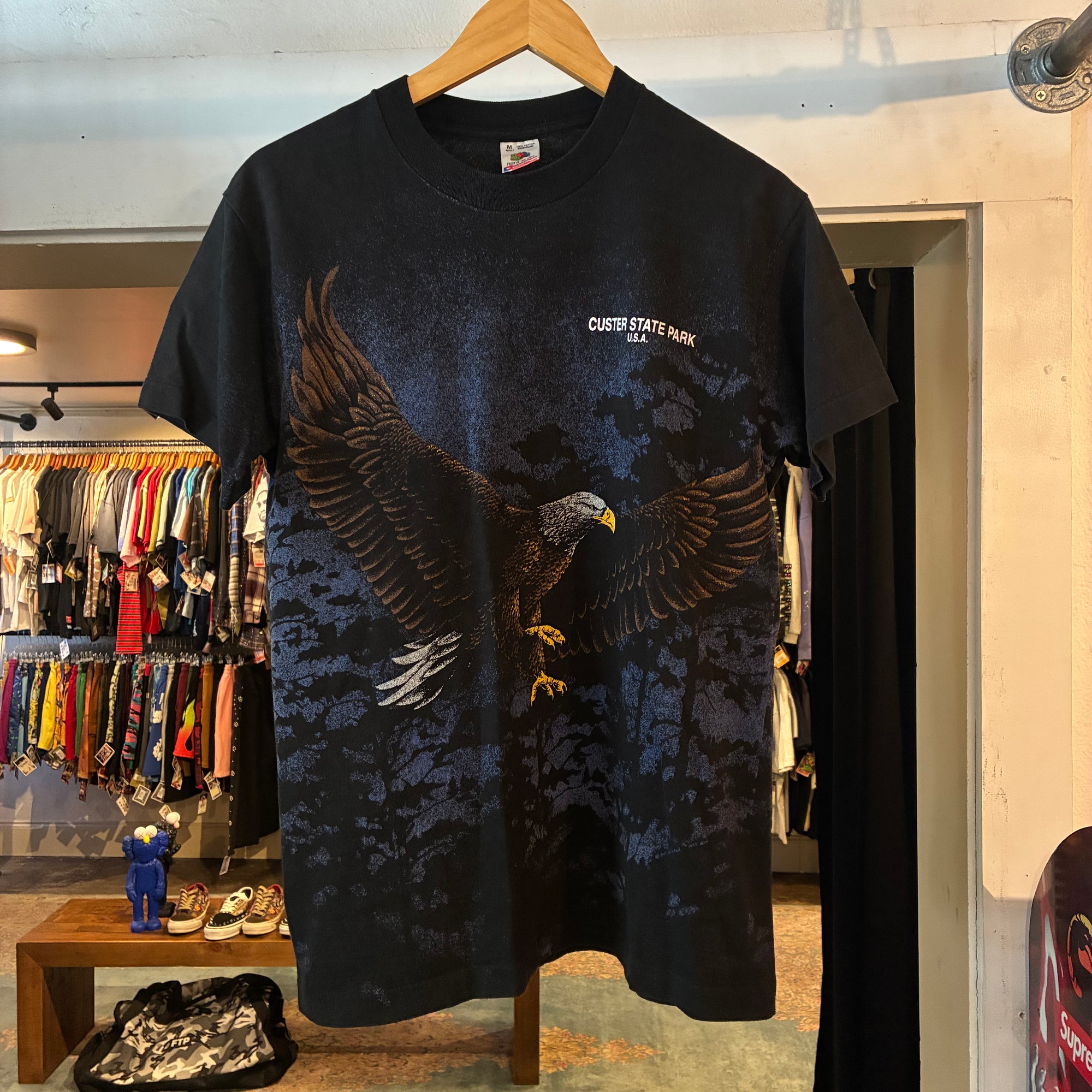 Eagle tee (M)