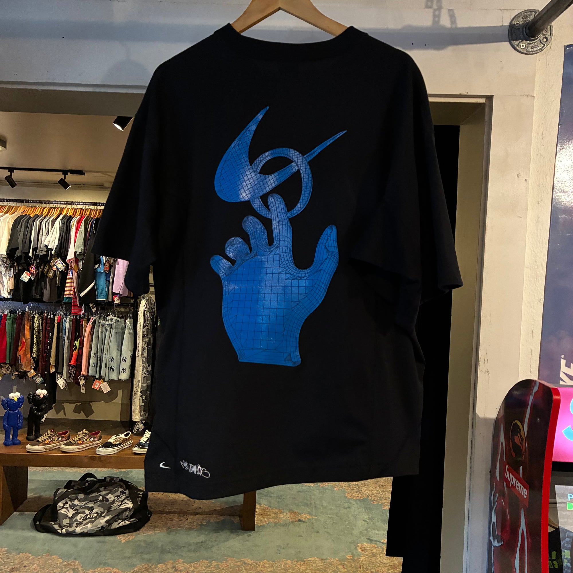 Off white Nike (XL)