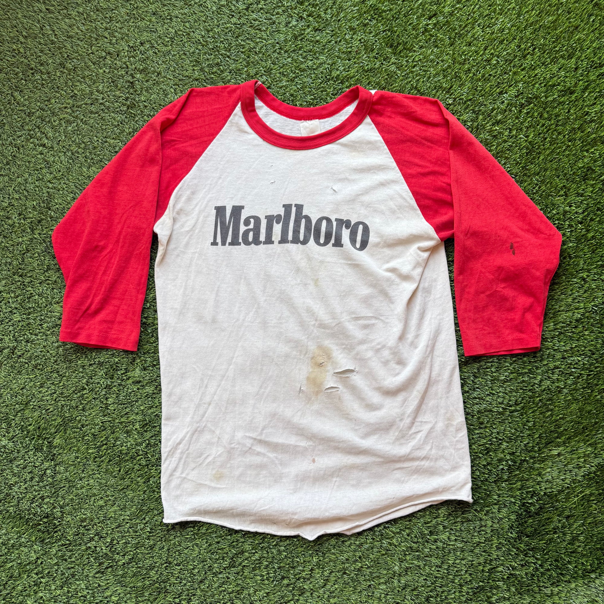Thrashed Marlboro Raglan (M)