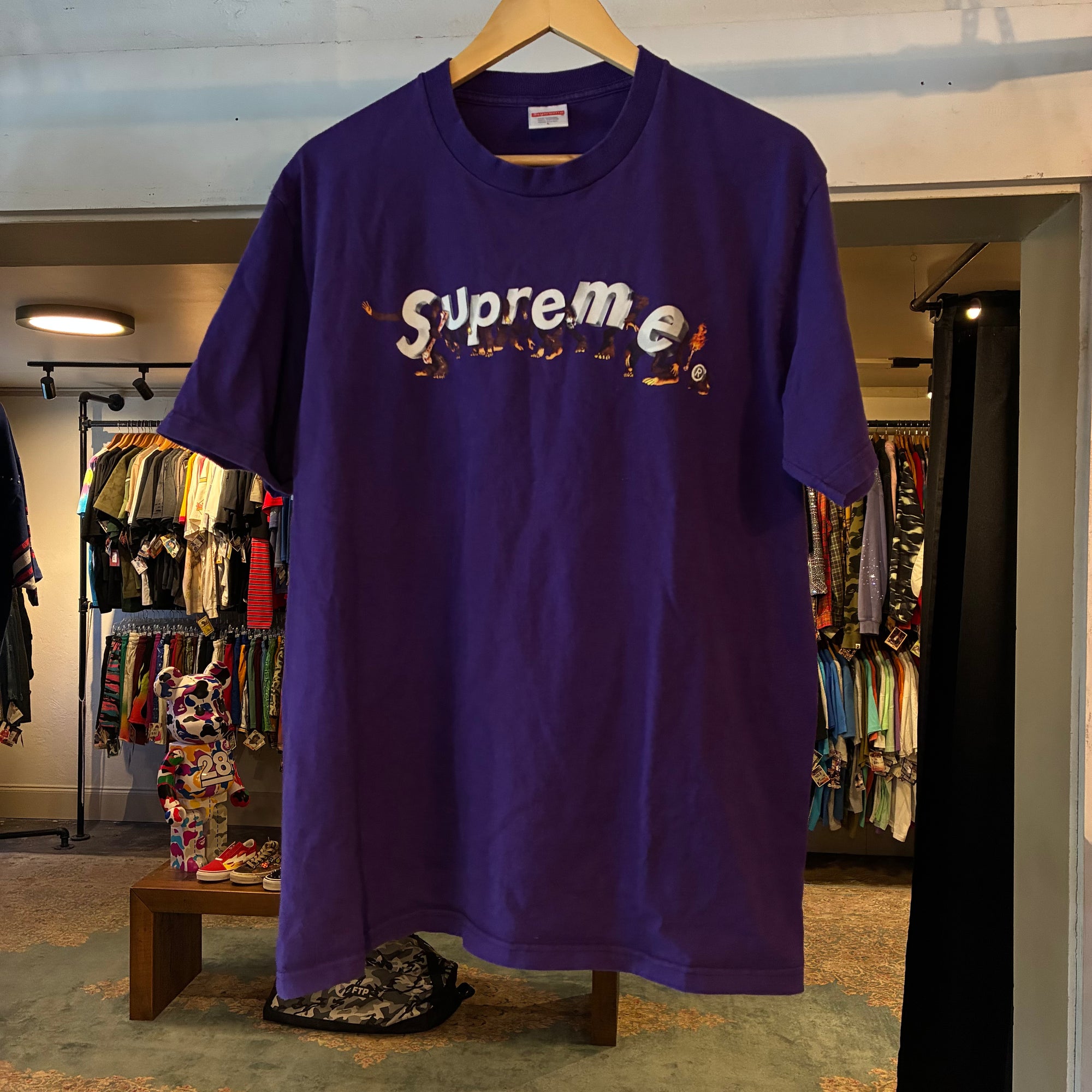 Supreme spell out (L)