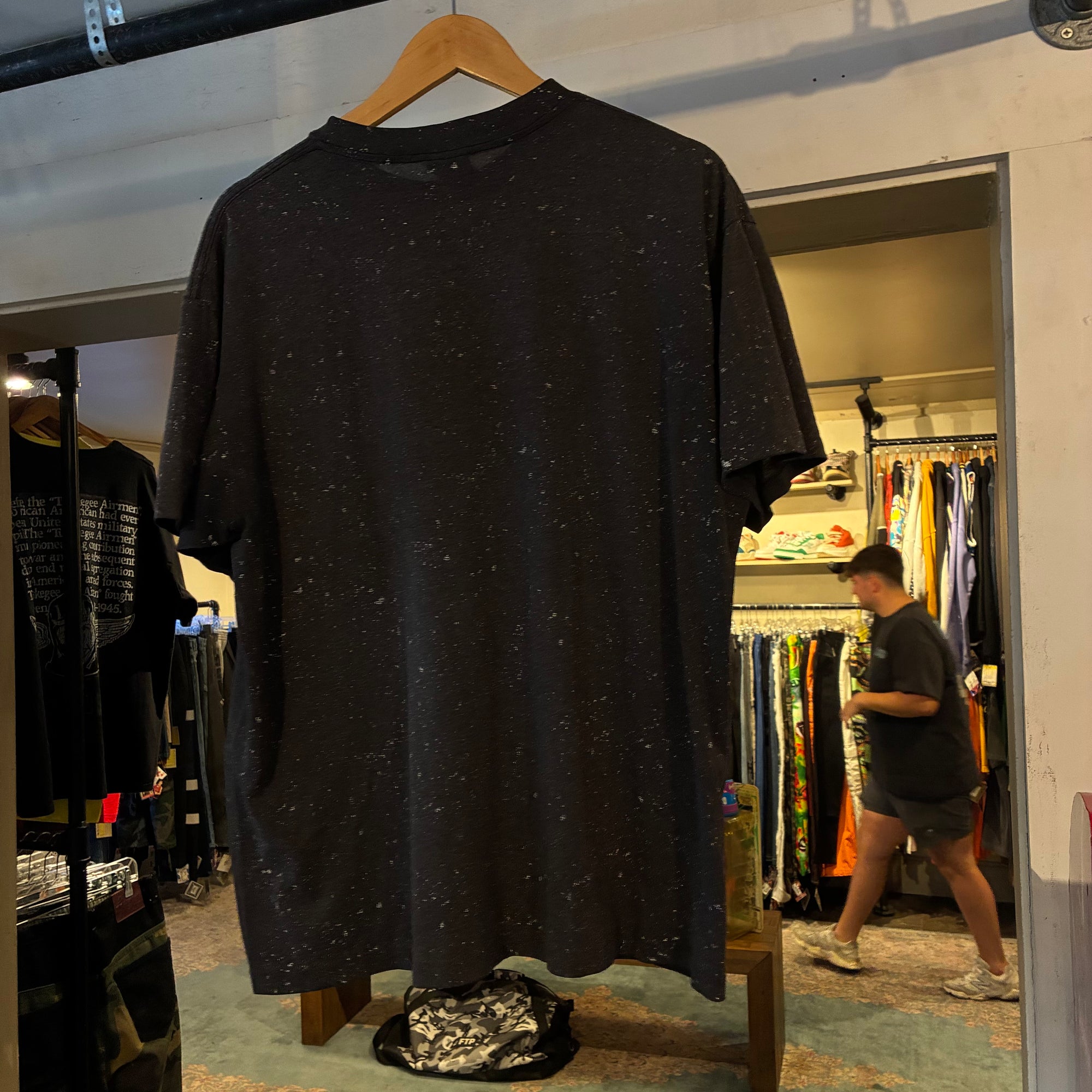 Only the strong survive (XL)