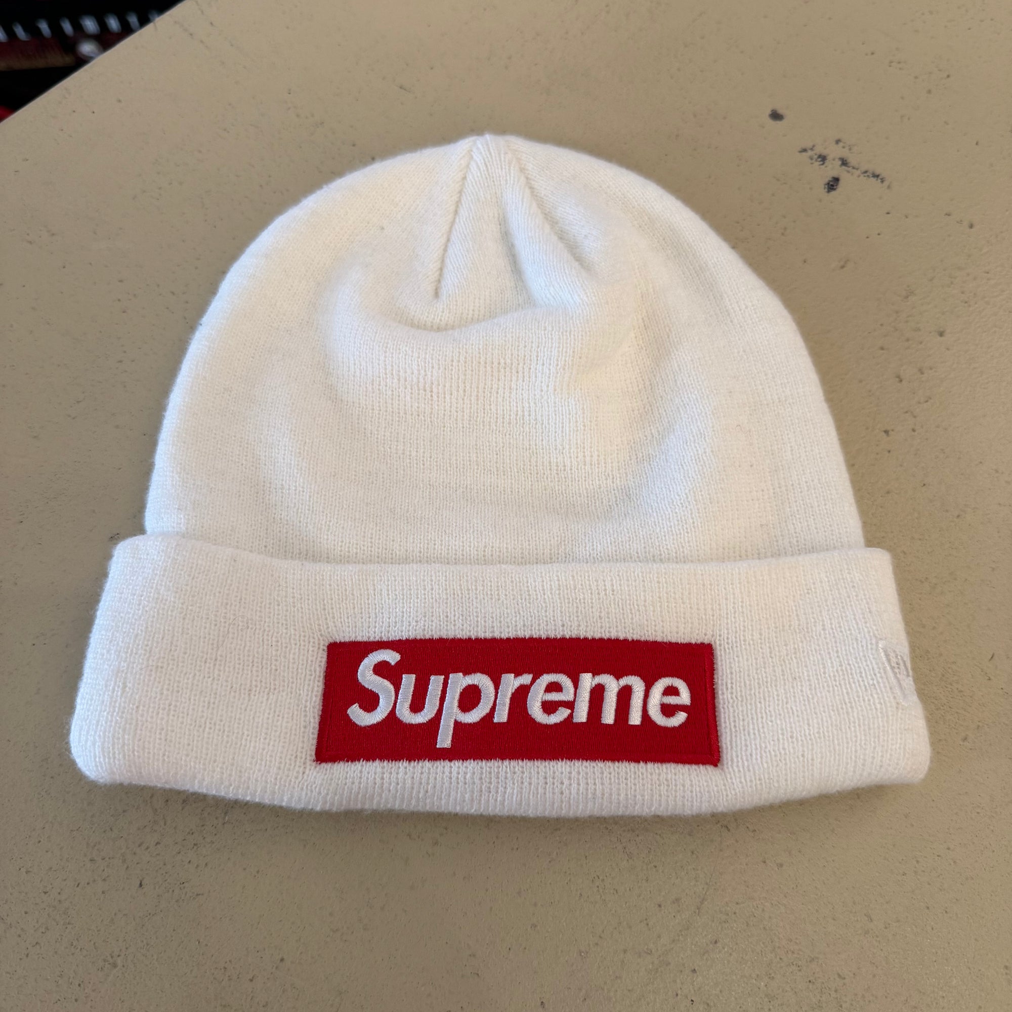 Supreme X new era beanie