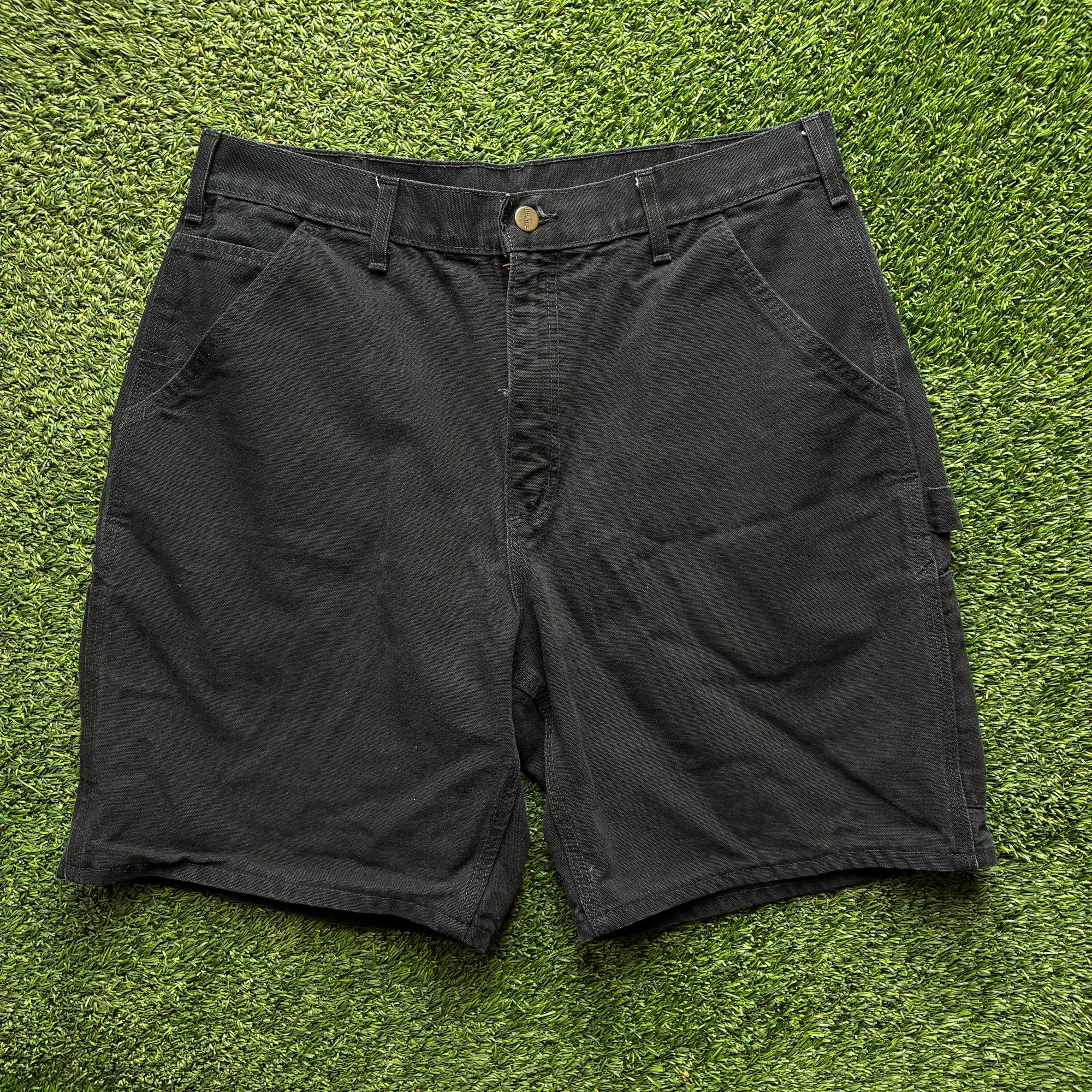 Carhartt shorts (fits 32)