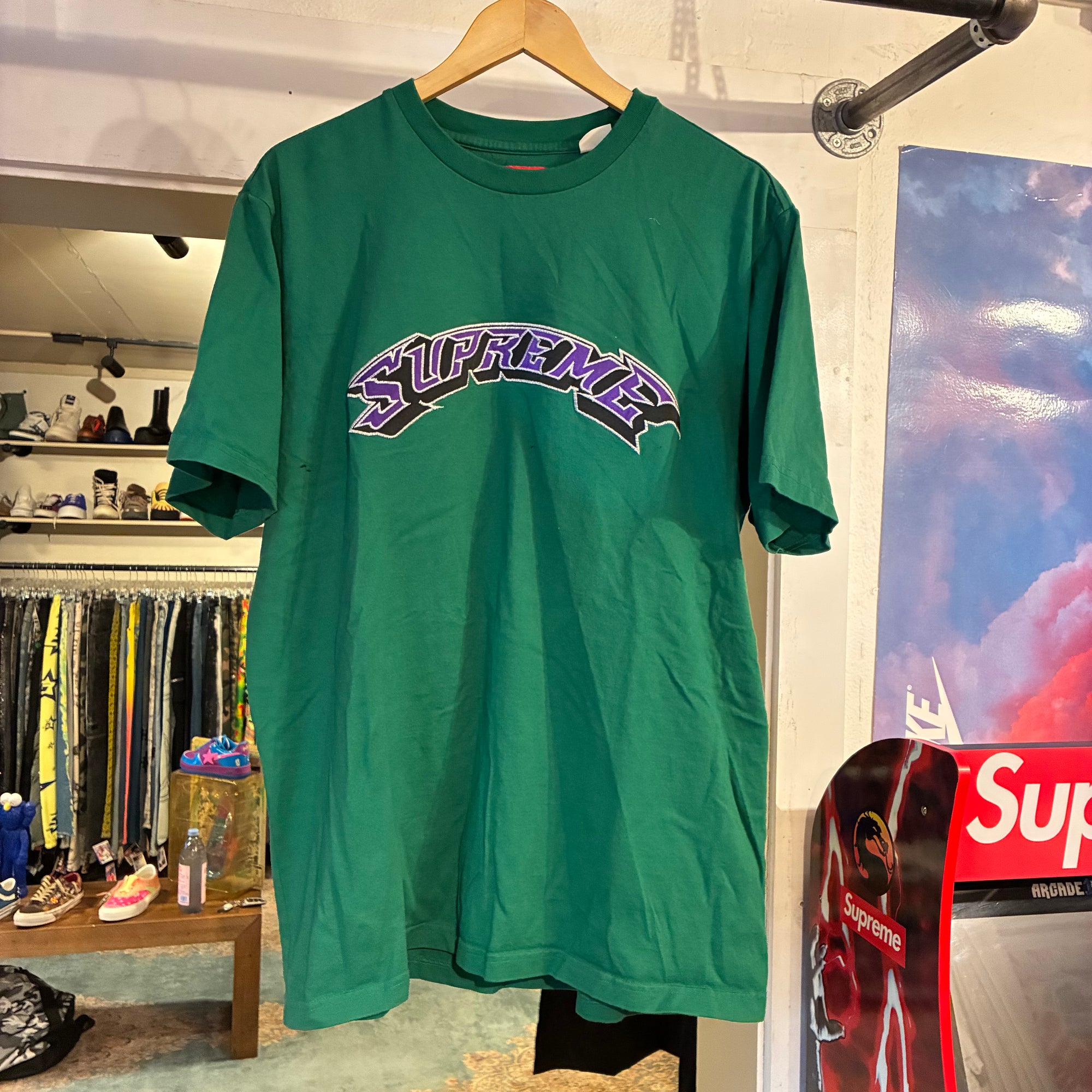 Supreme green tee (XL)