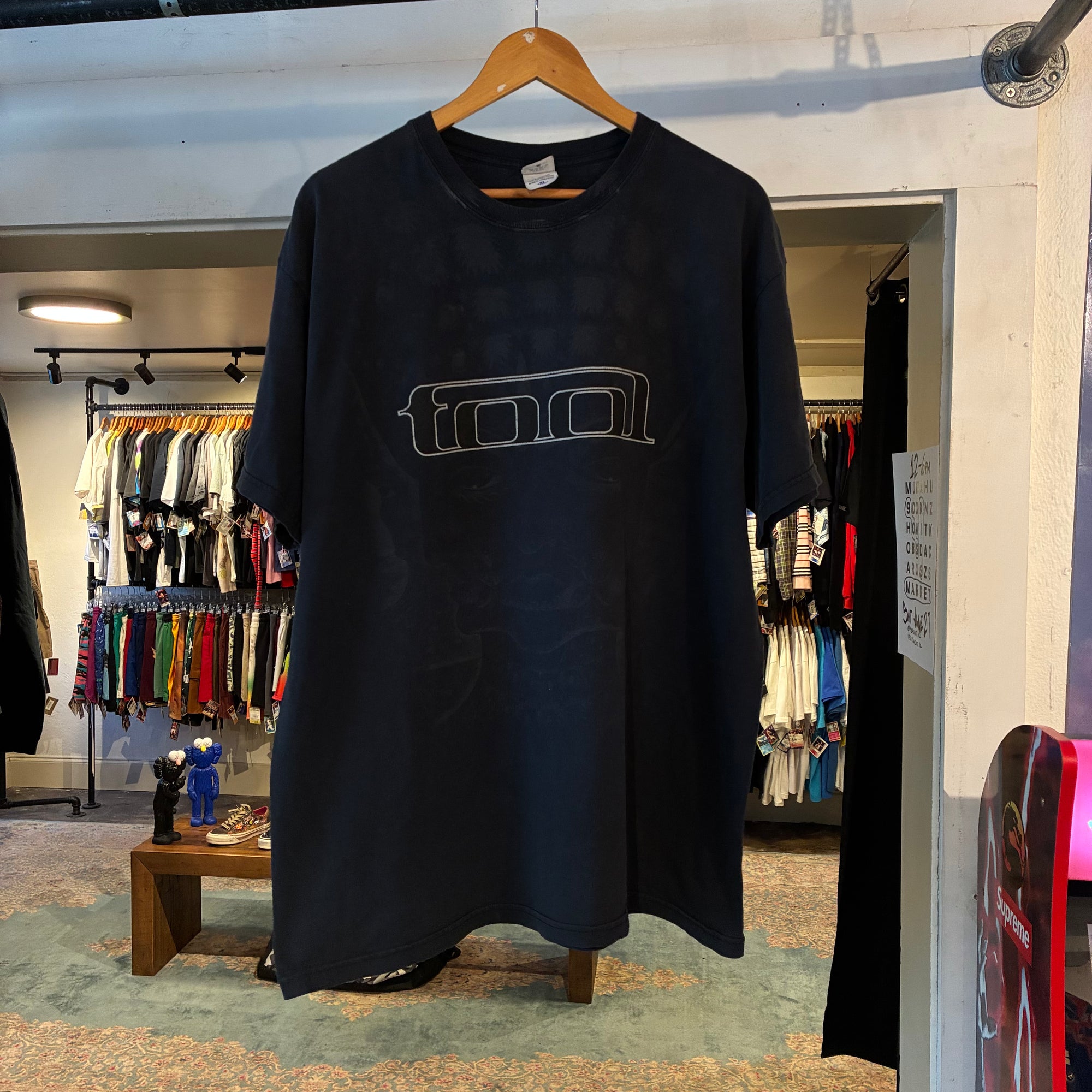 Tool (XL)