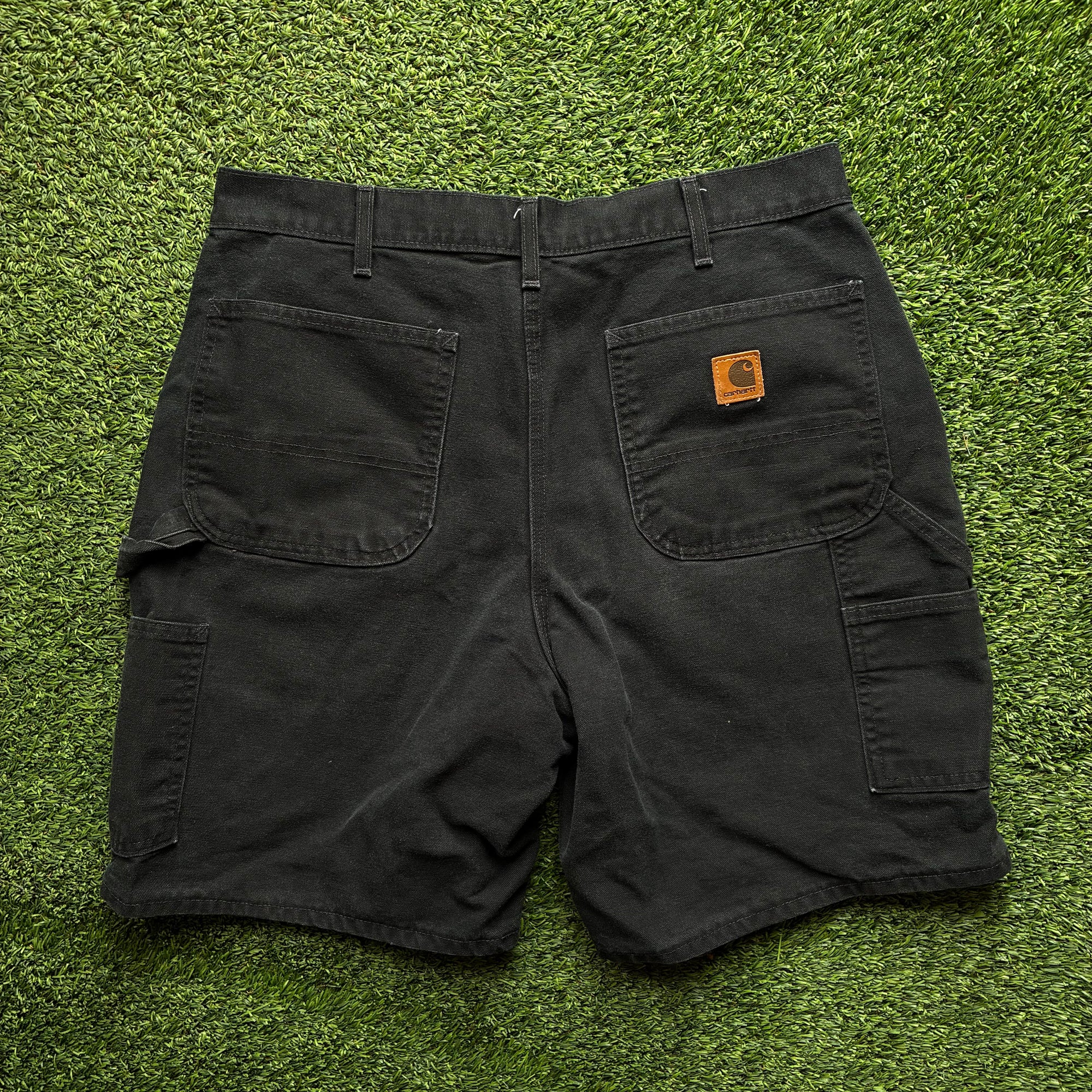 Carhartt shorts (fits 32)