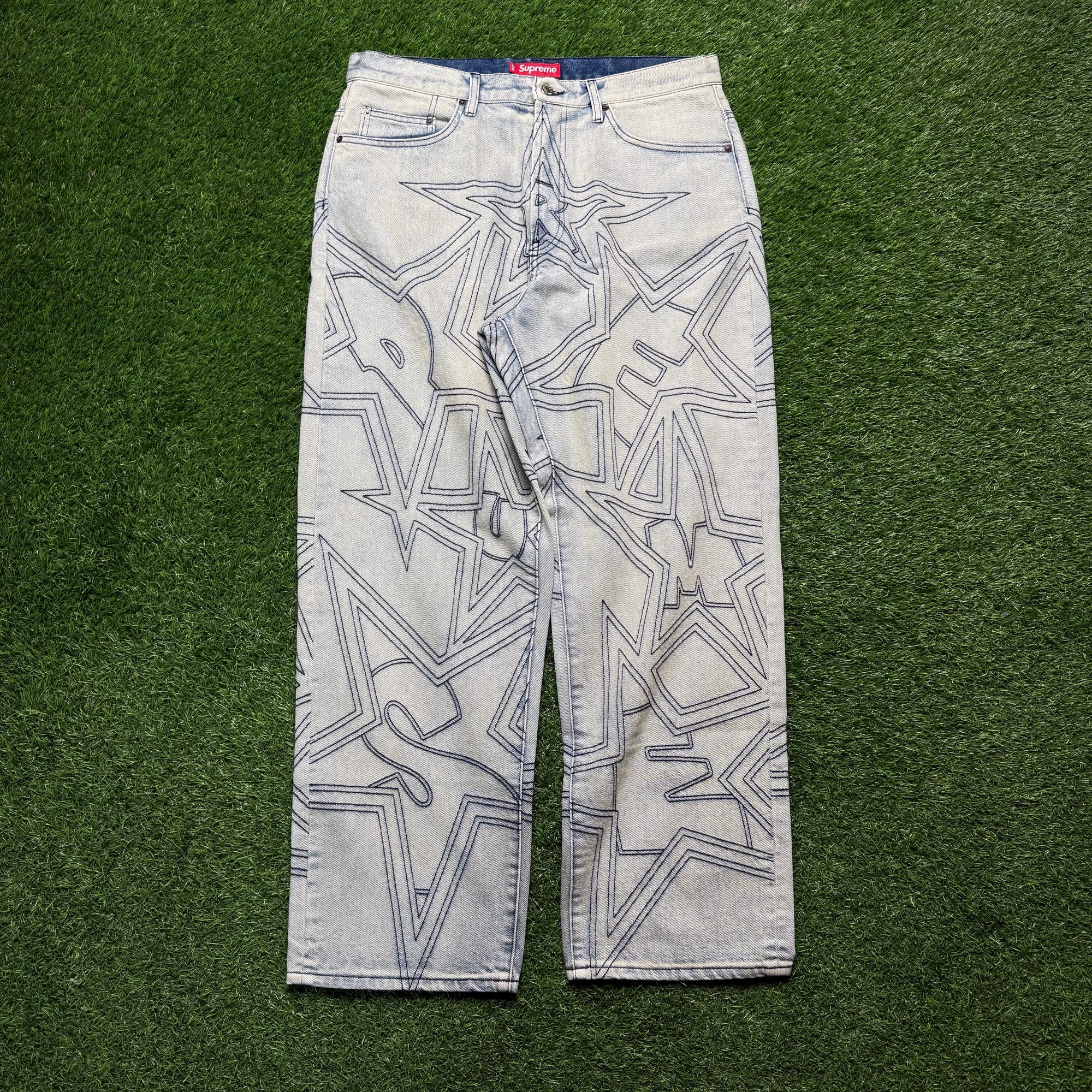 SUPREME STARS BAGGY PANTS (34)