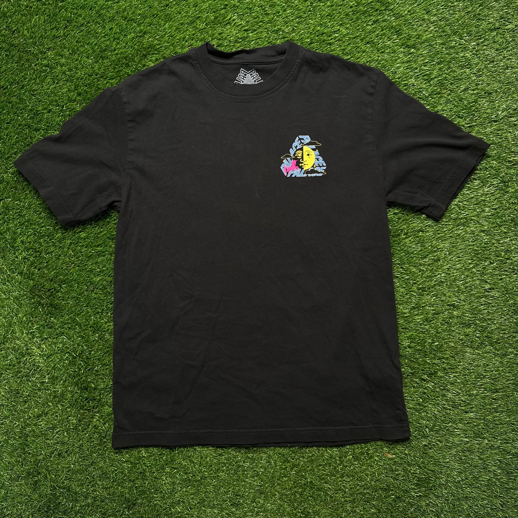 Palace tee
