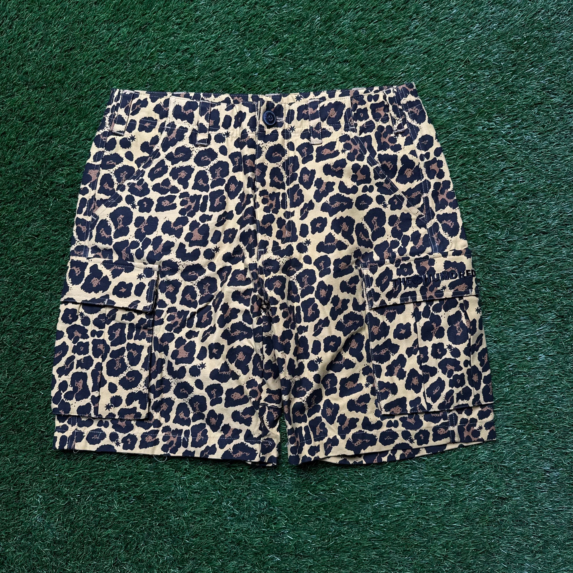 Hundreds shorts (30)