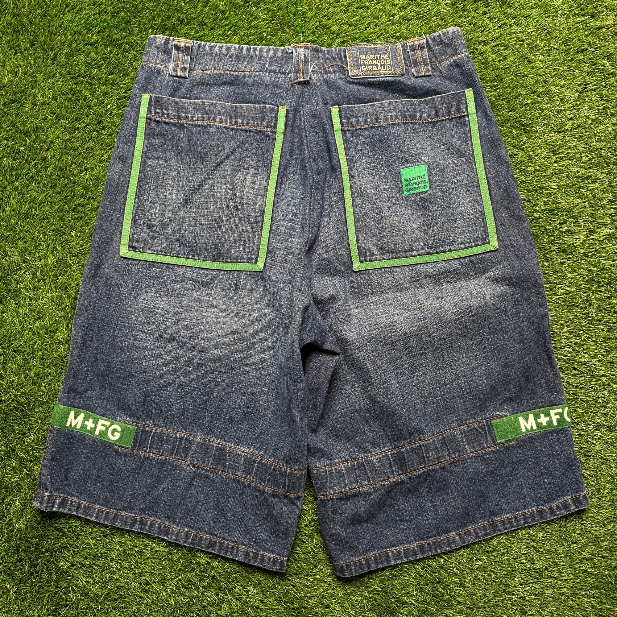 Girbaud Jorts (40)