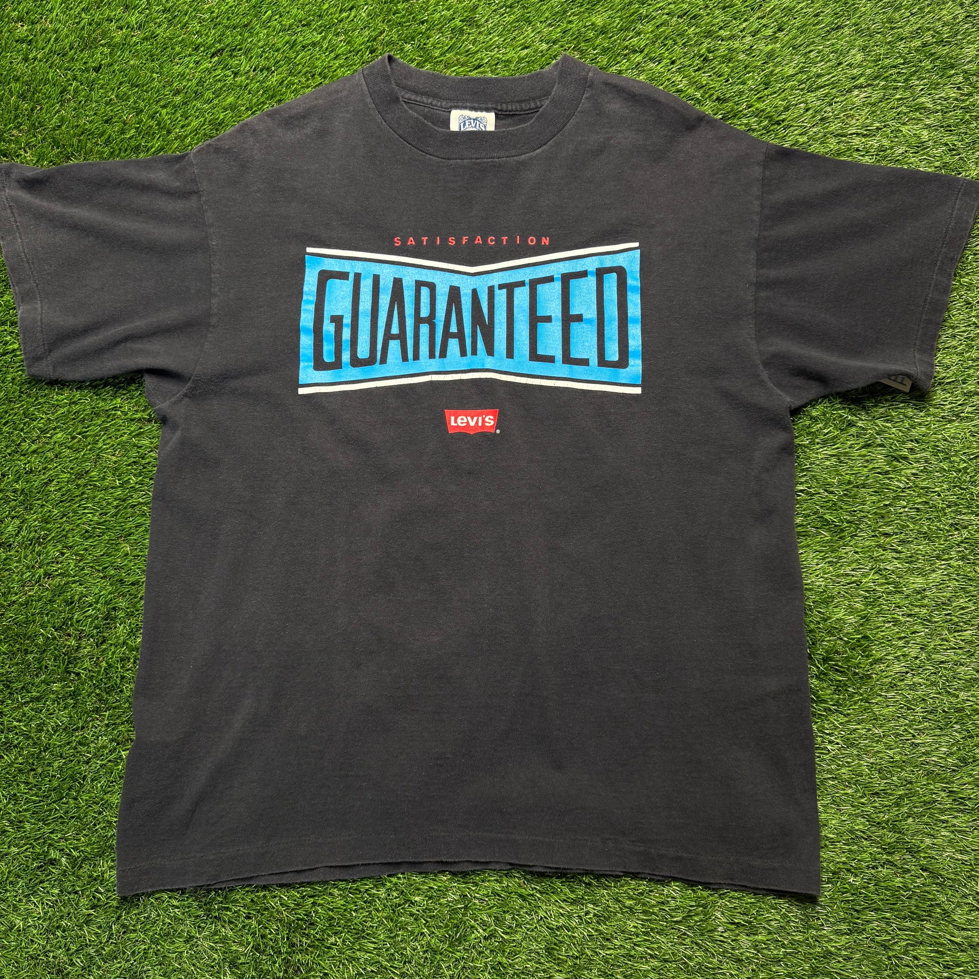 Levis Guaranteed Tee (Large)