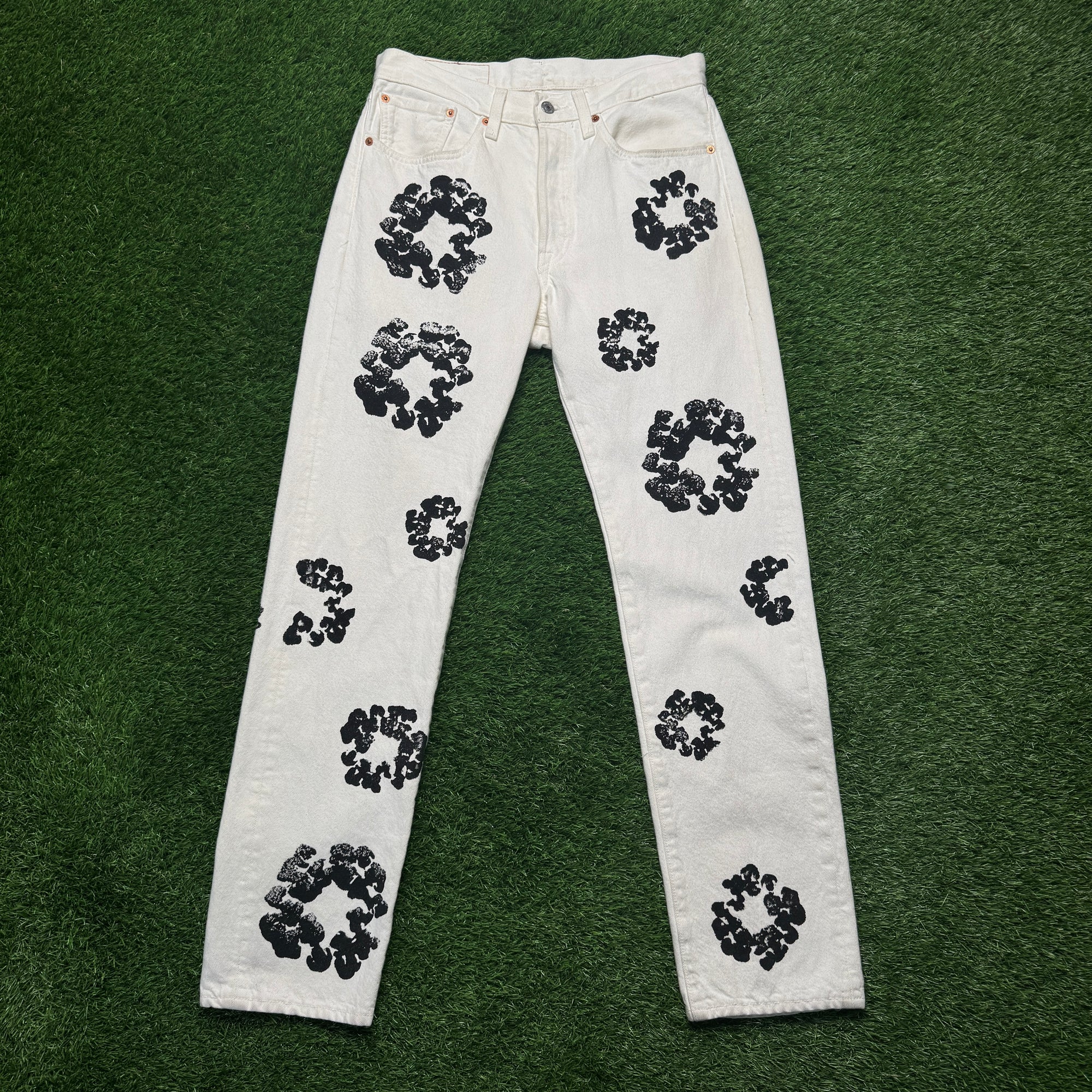 Denim Tears Wreath Jeans (31)