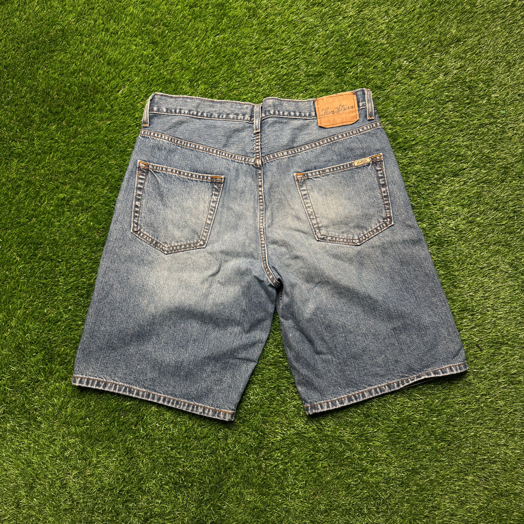 Levis Jean Shorts (34)